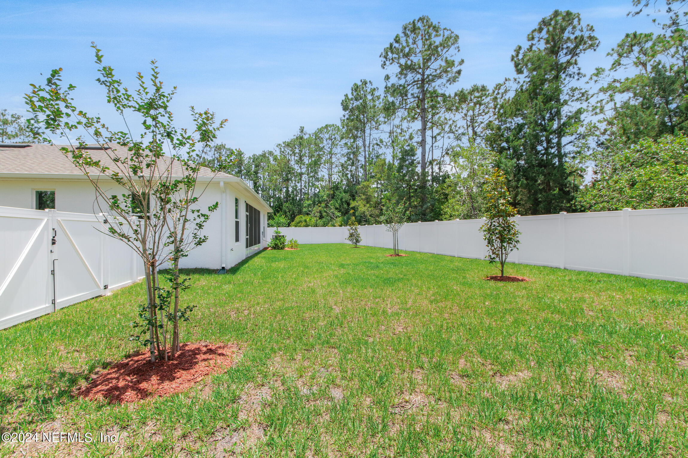 17 PITTMAN Place