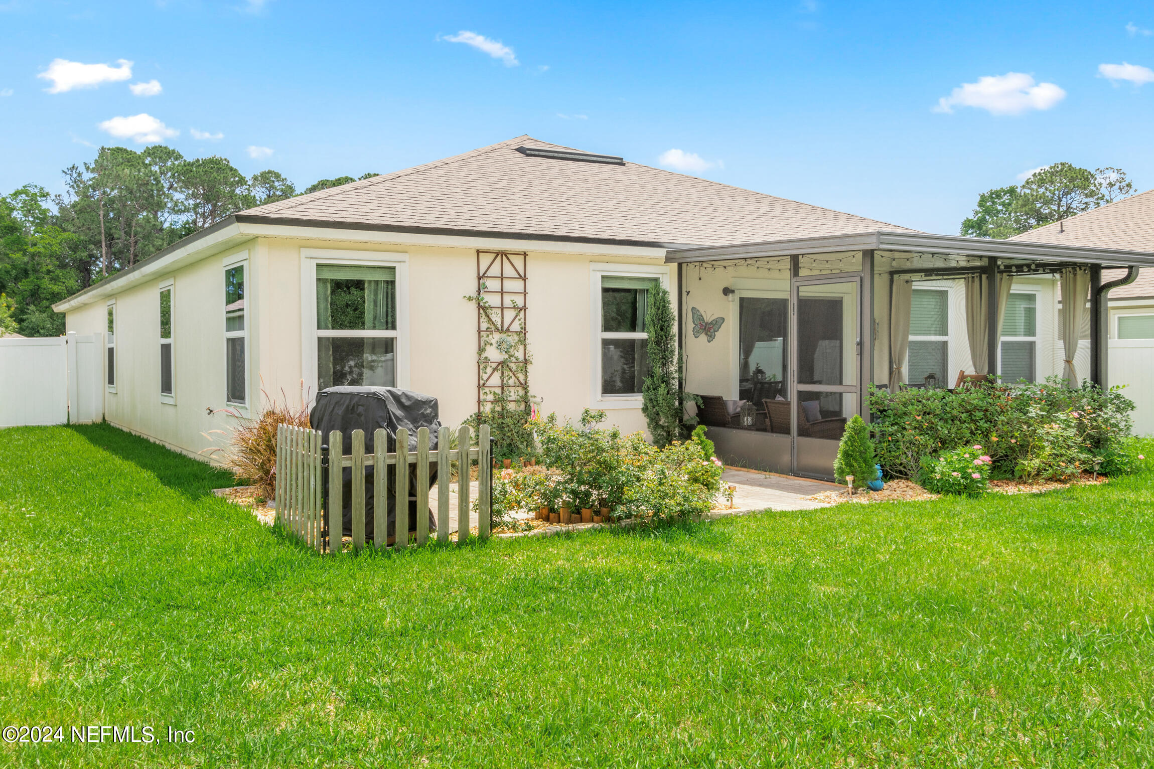 712 SEVILLE Parkway