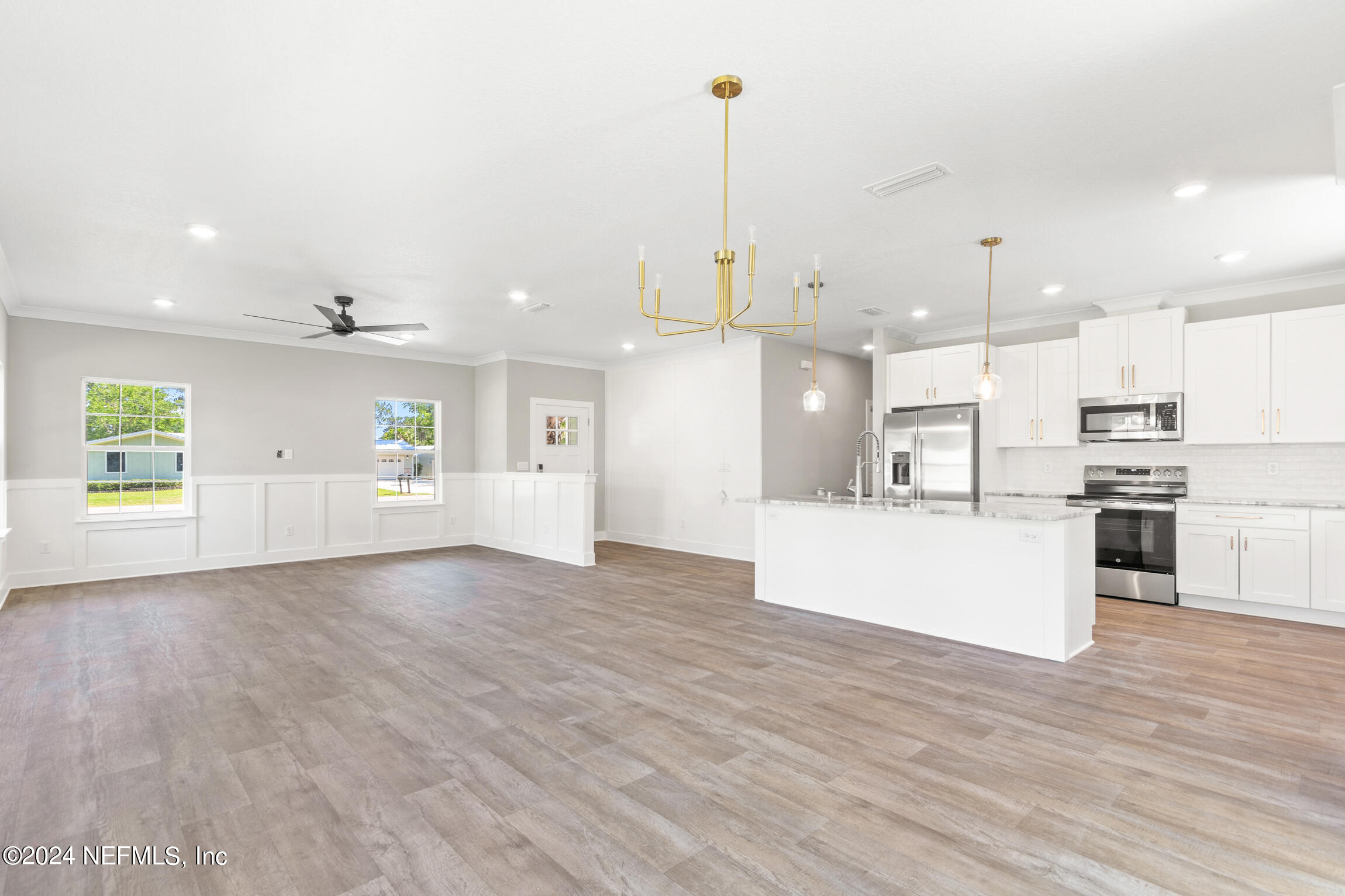 6779 MAGNOLIA Lane