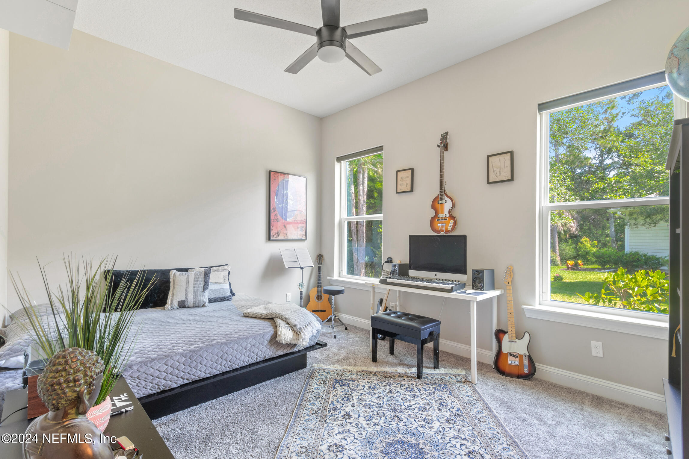595 PESCADO Drive