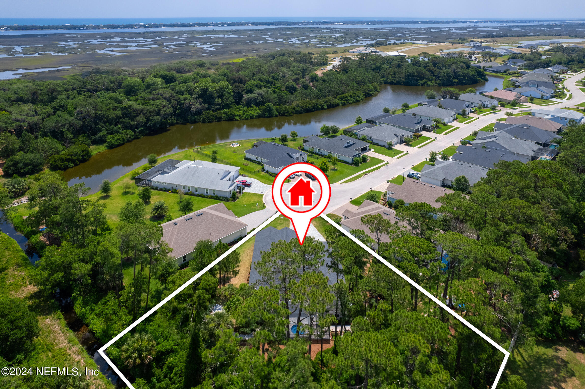 595 PESCADO Drive