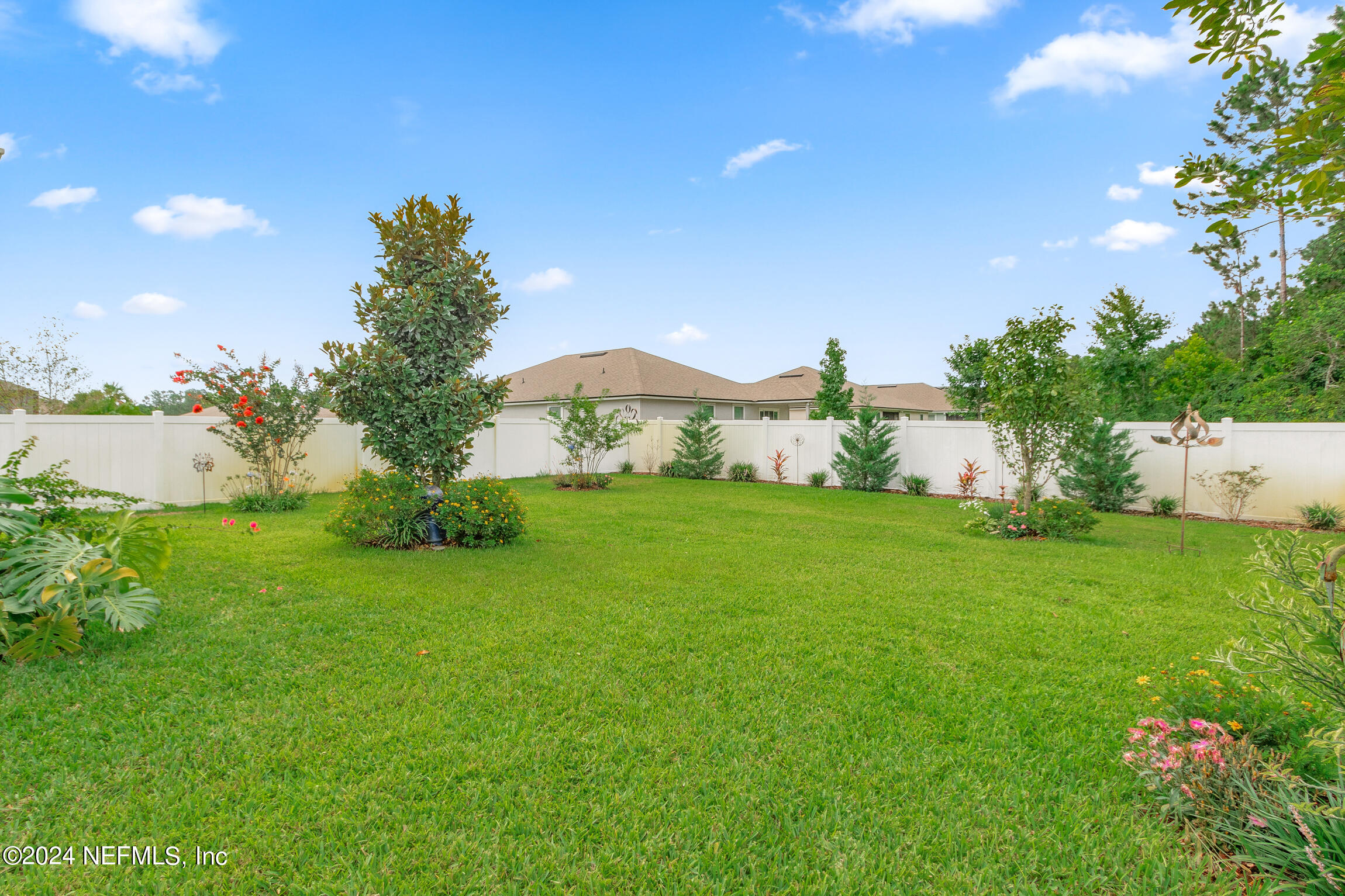 262 MIDWAY PARK Drive
