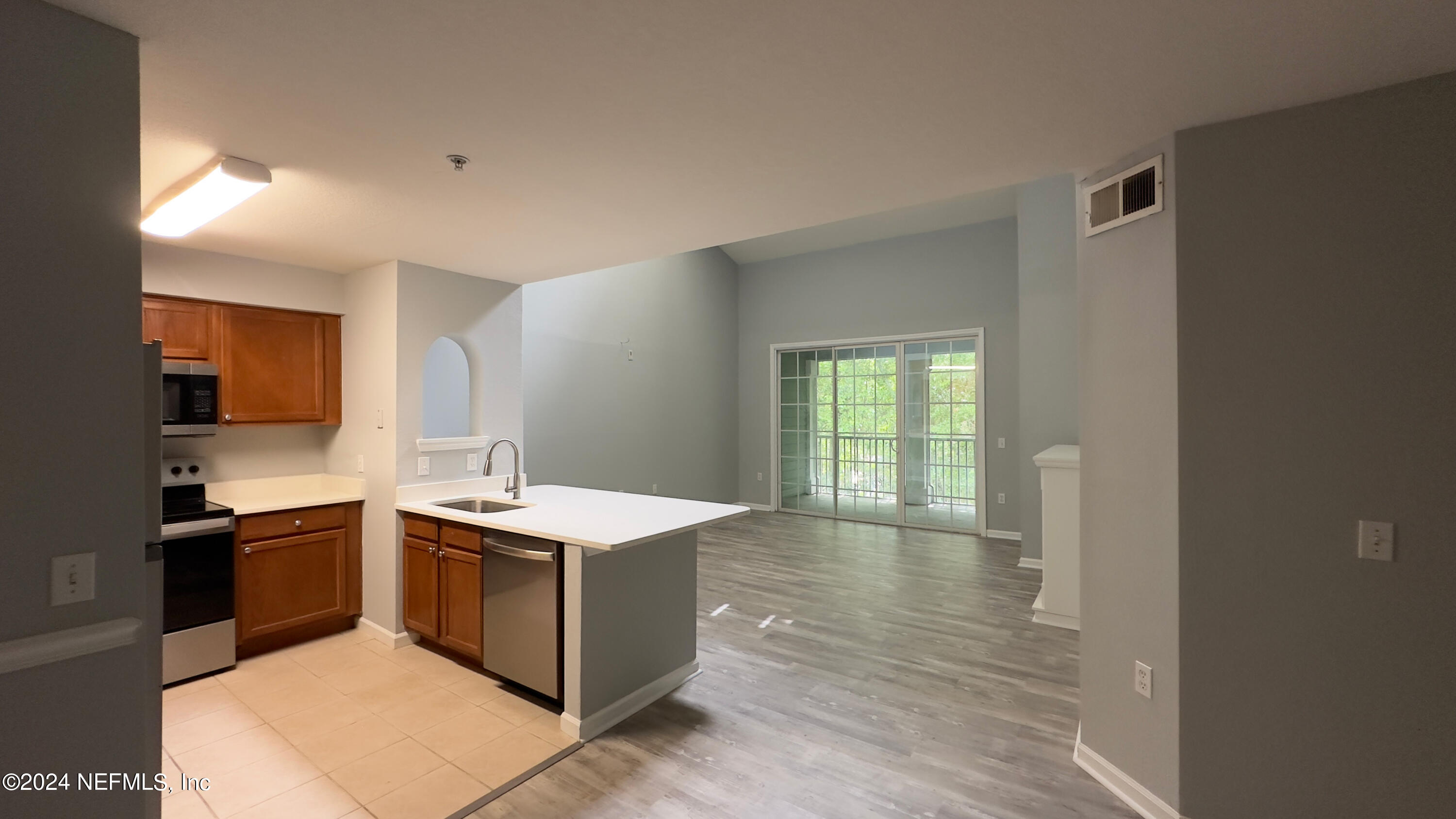 8550 TOUCHTON Road, 1236