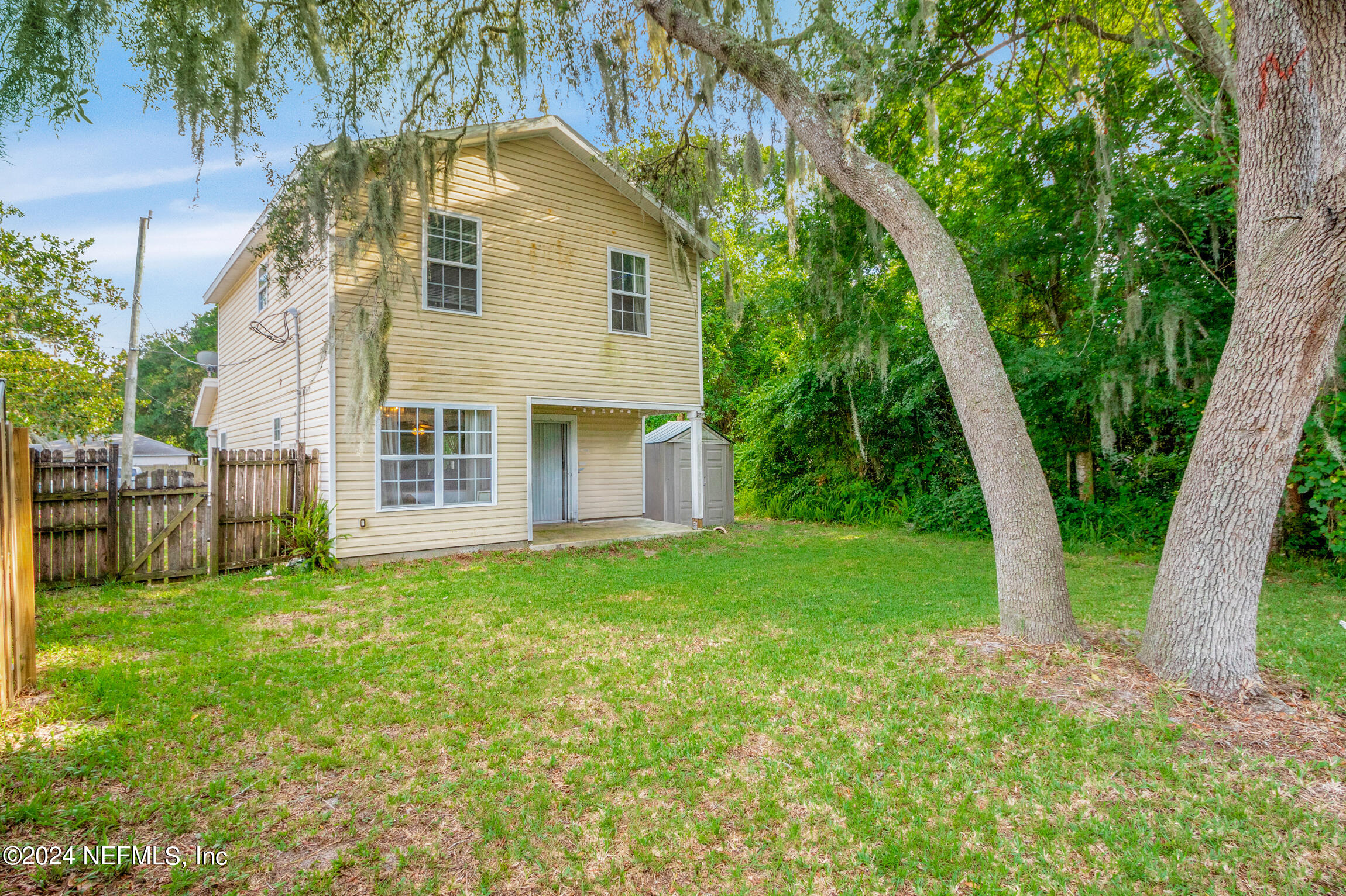 804 OAKLAND Avenue
