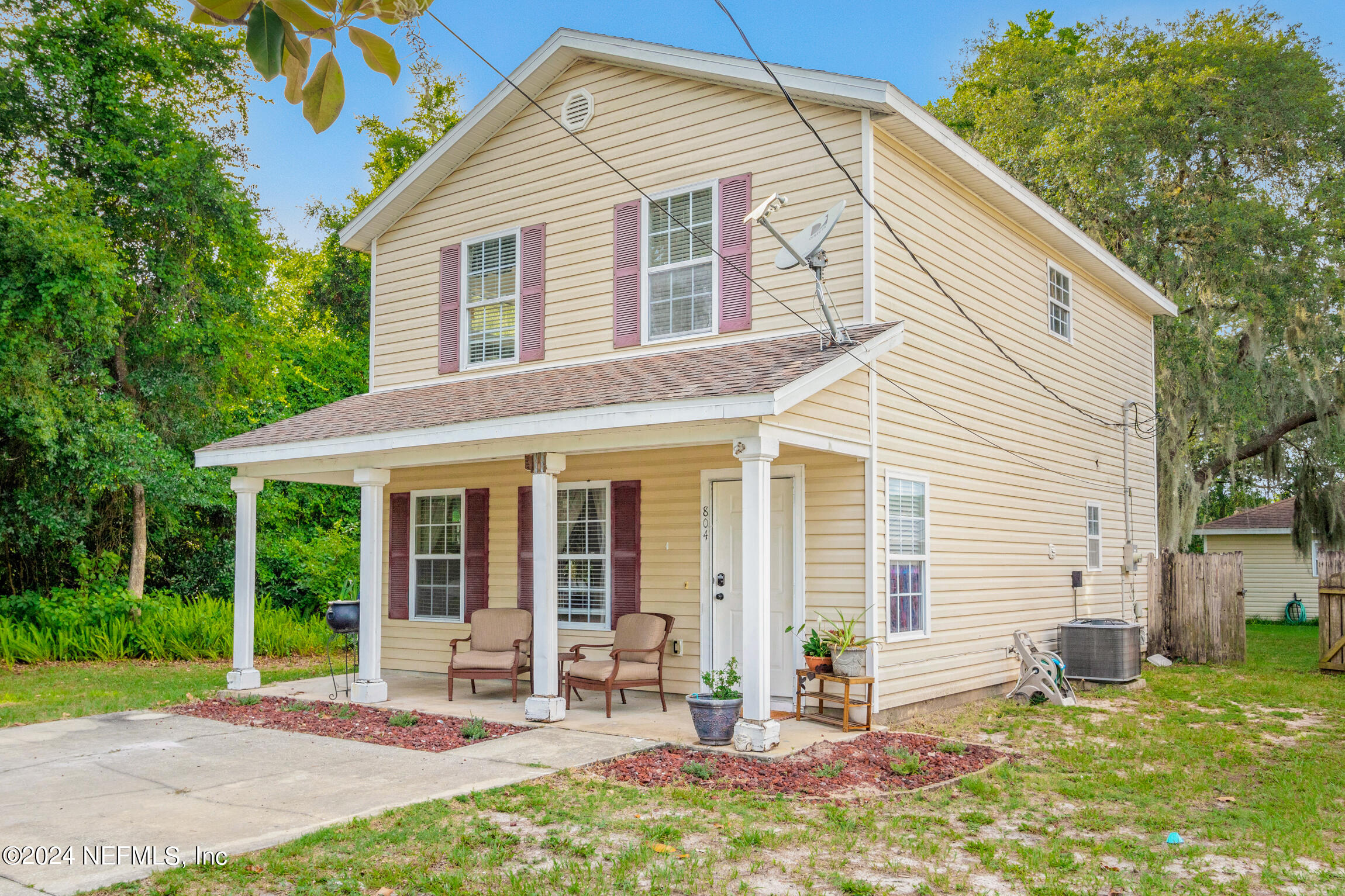 804 OAKLAND Avenue