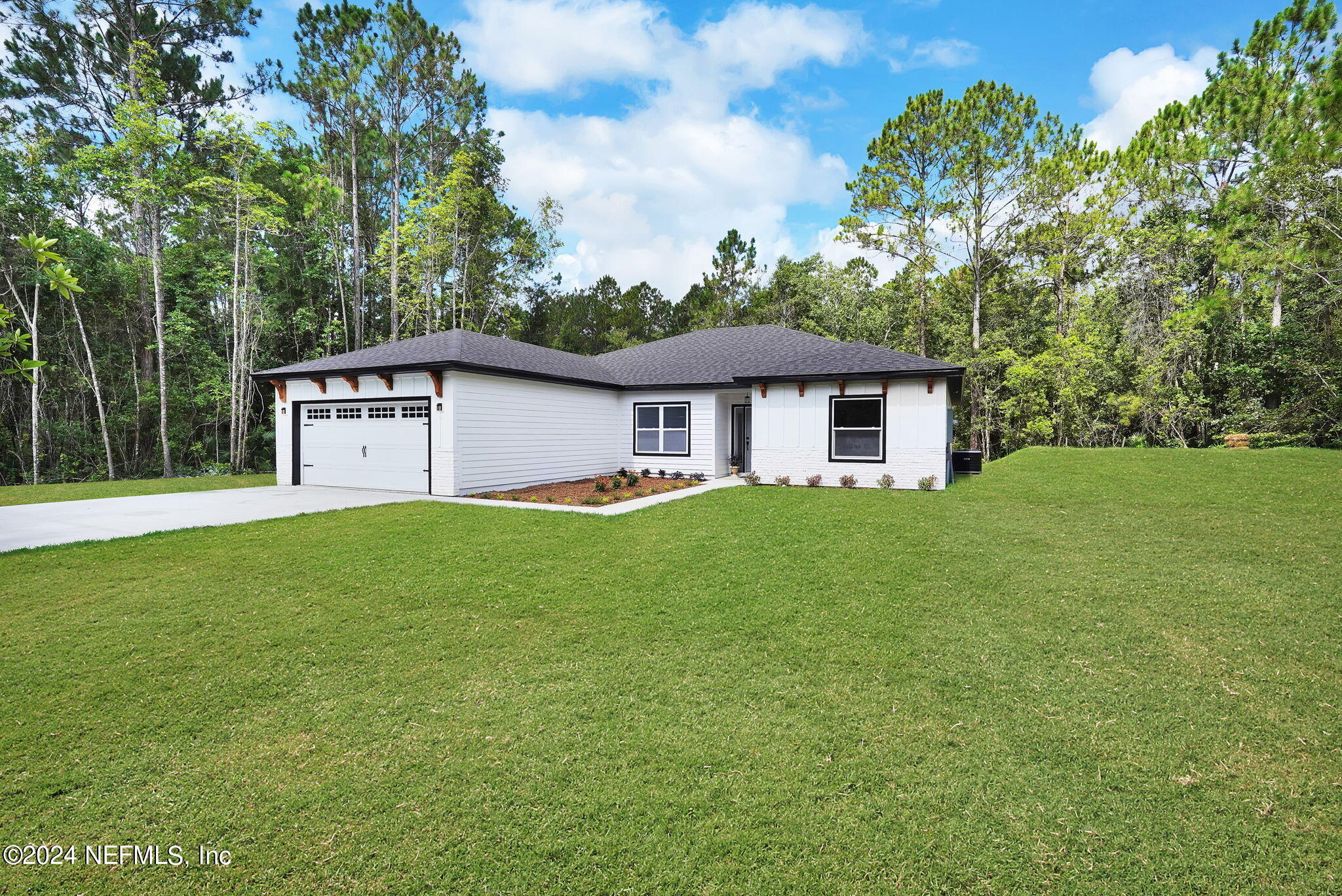 127 N PRAIRIE LAKES Drive