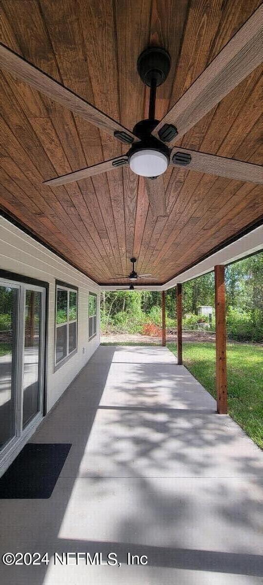 127 N PRAIRIE LAKES Drive