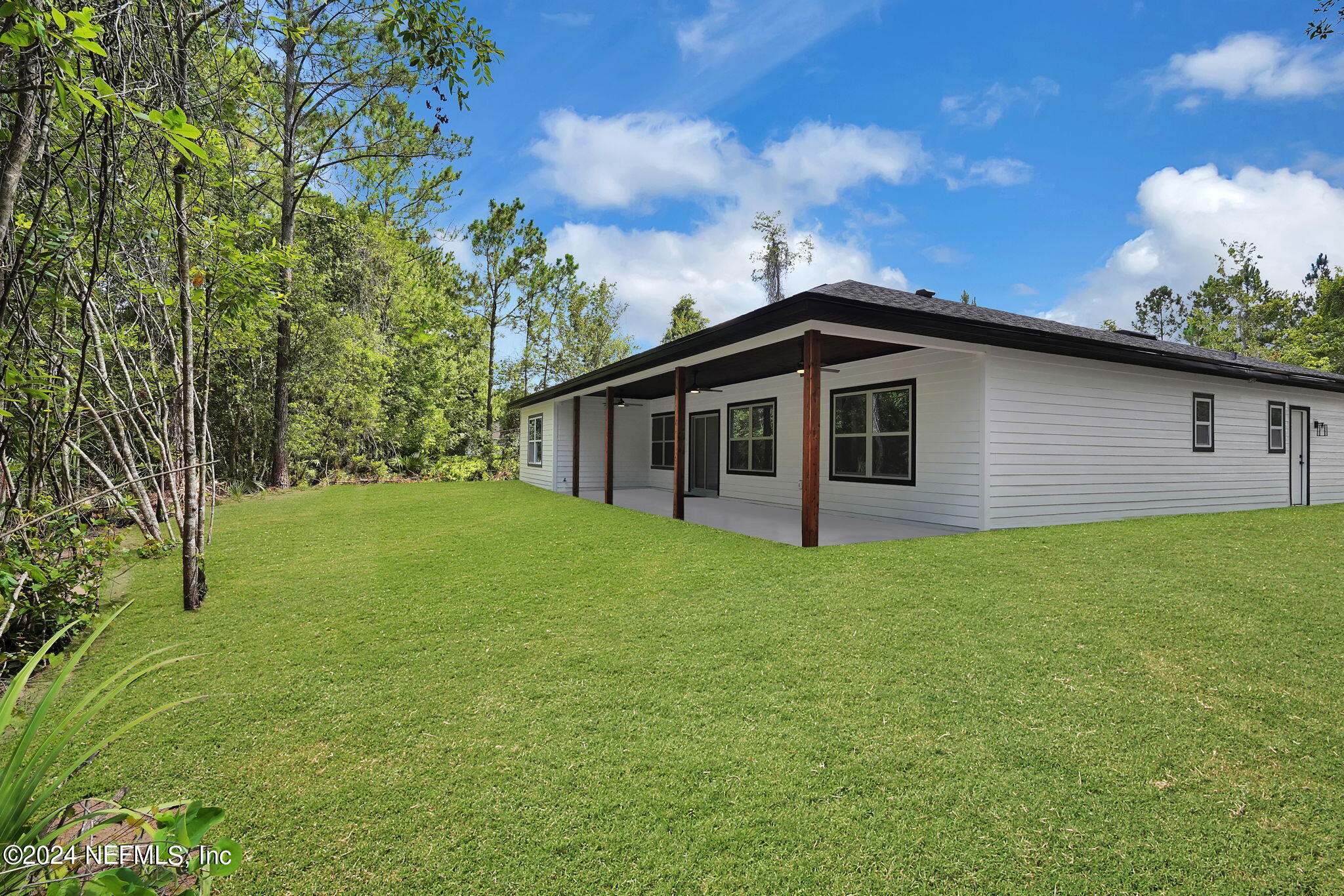 127 N PRAIRIE LAKES Drive