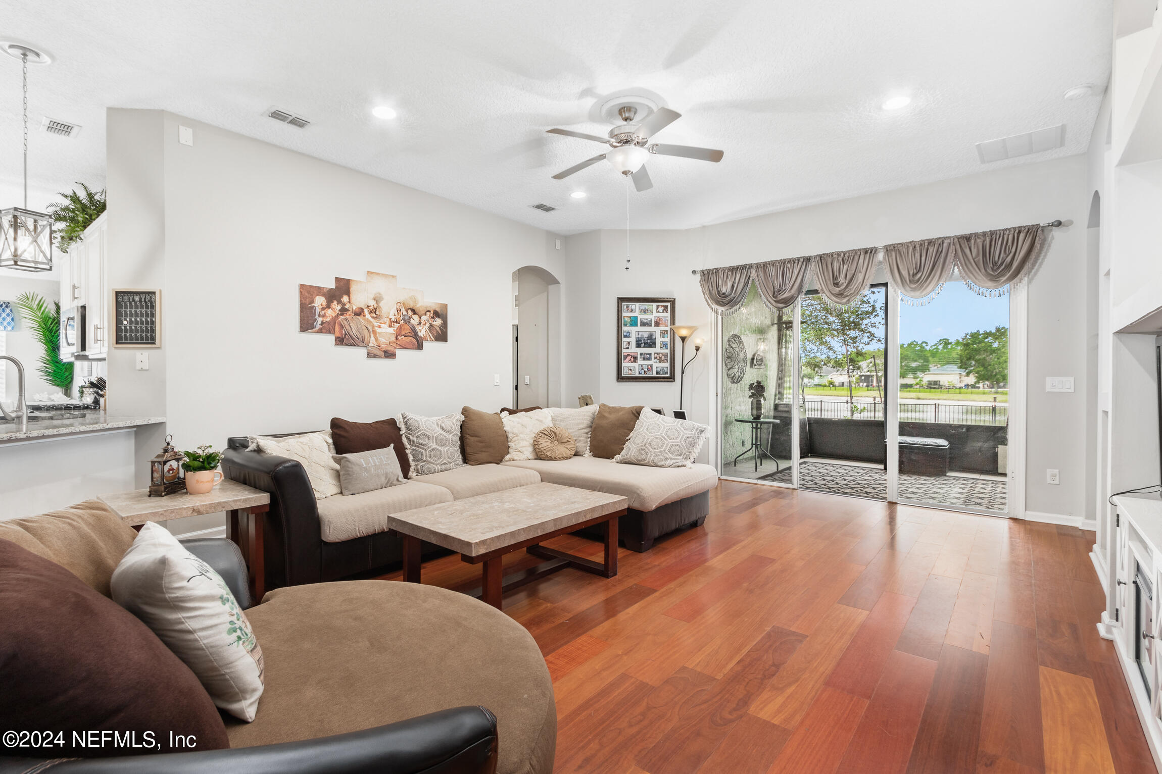 6091 GREEN POND Drive