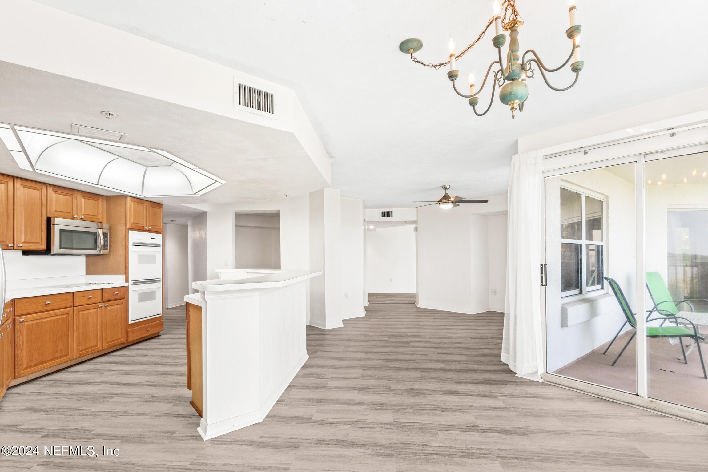 1 JOHN ANDERSON Drive, 503