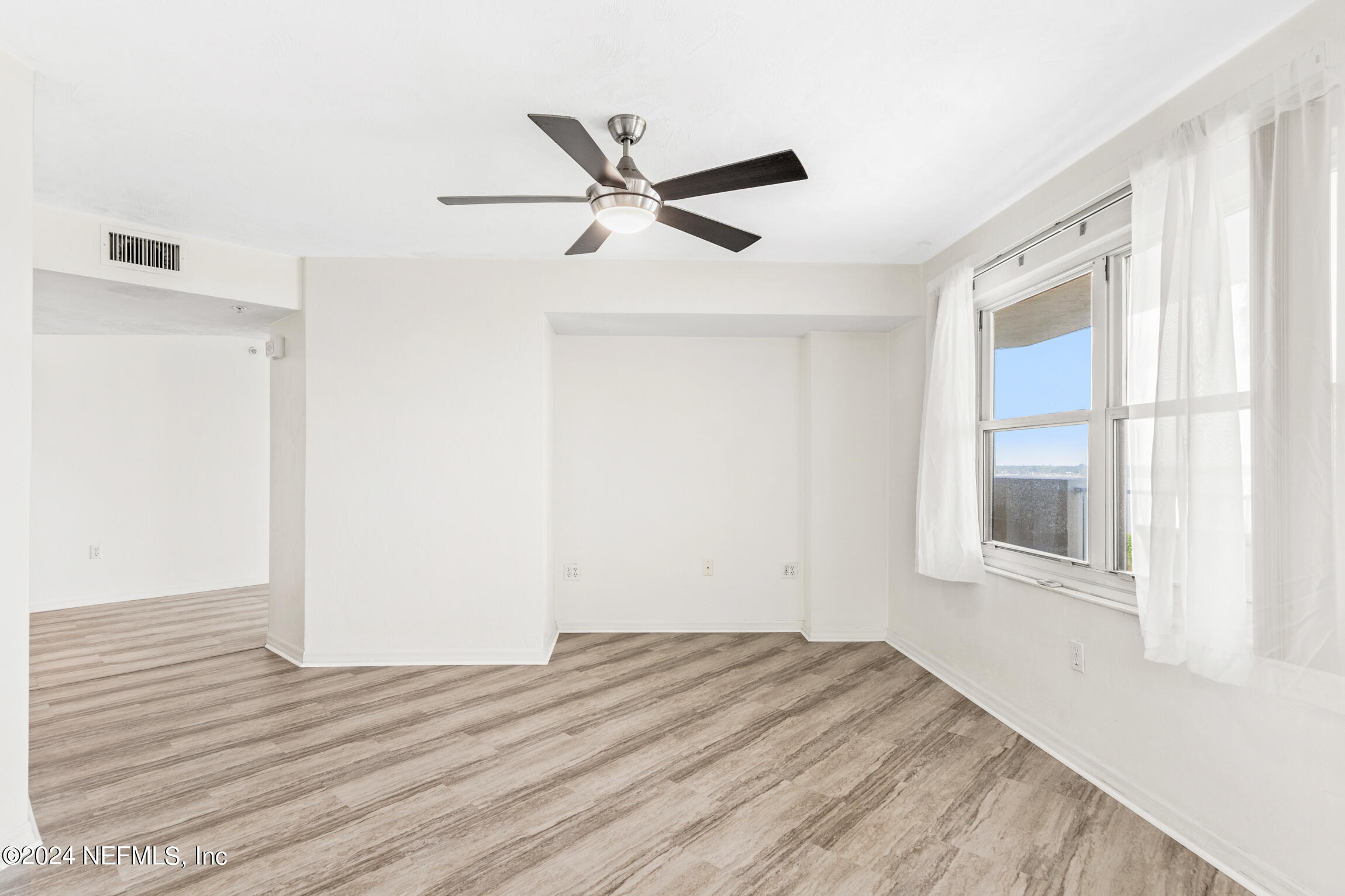 1 JOHN ANDERSON Drive, 503