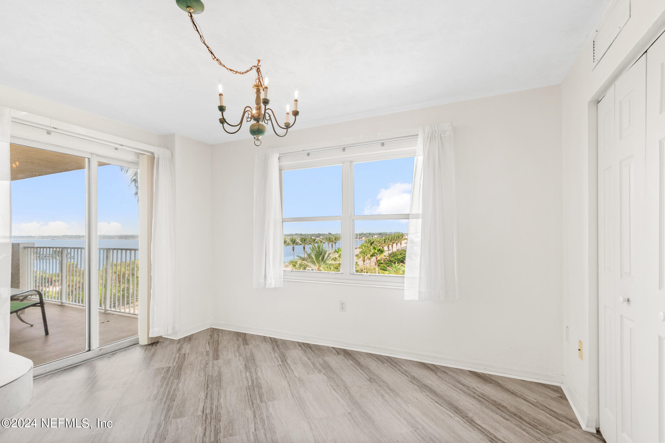 1 JOHN ANDERSON Drive, 503