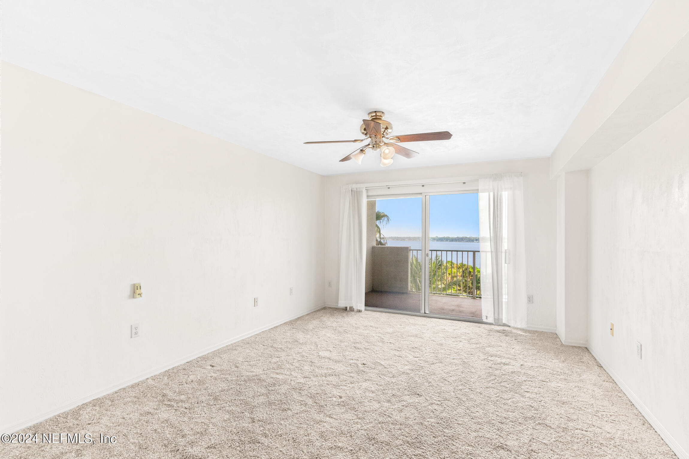 1 JOHN ANDERSON Drive, 503