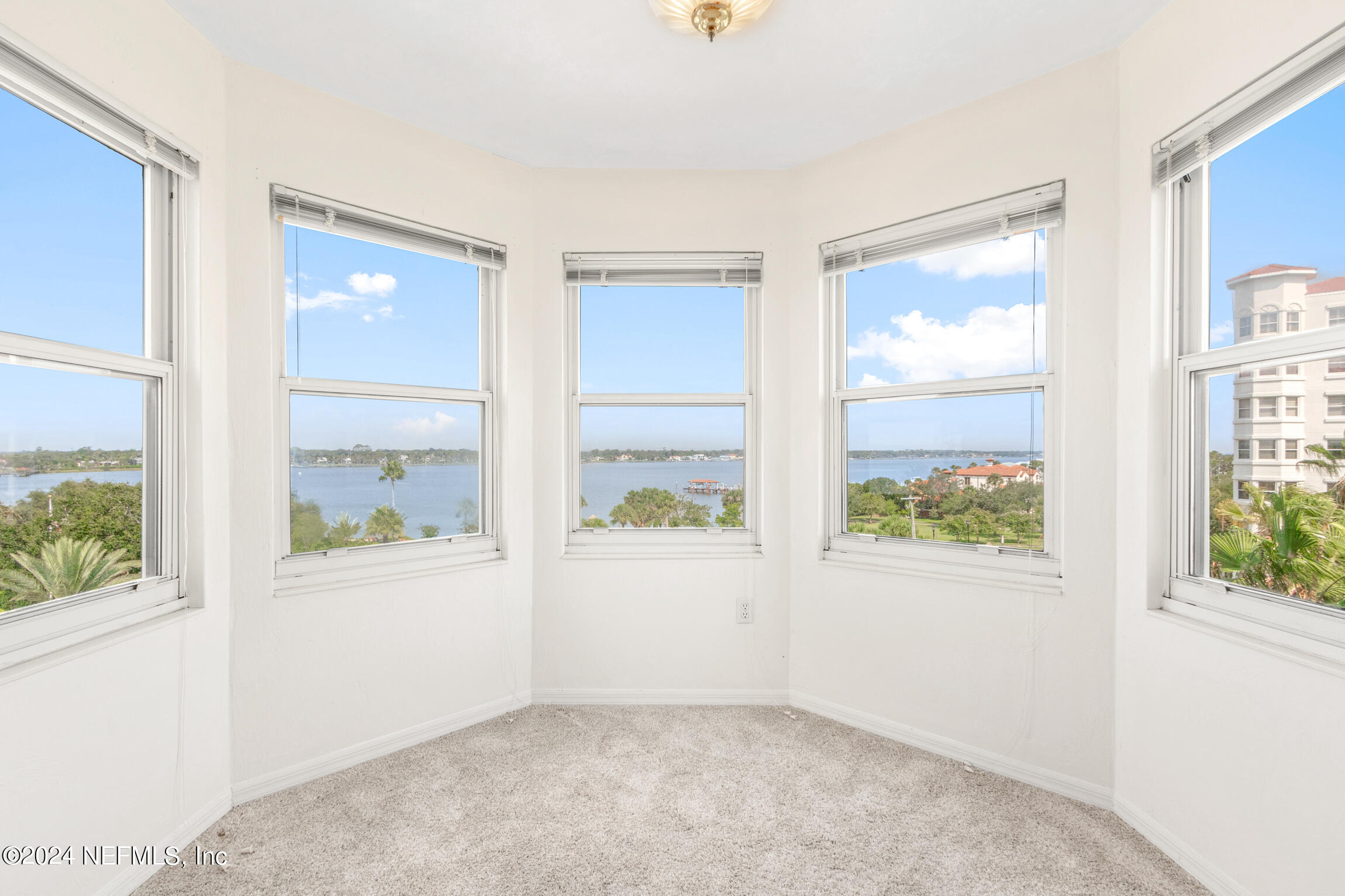1 JOHN ANDERSON Drive, 503