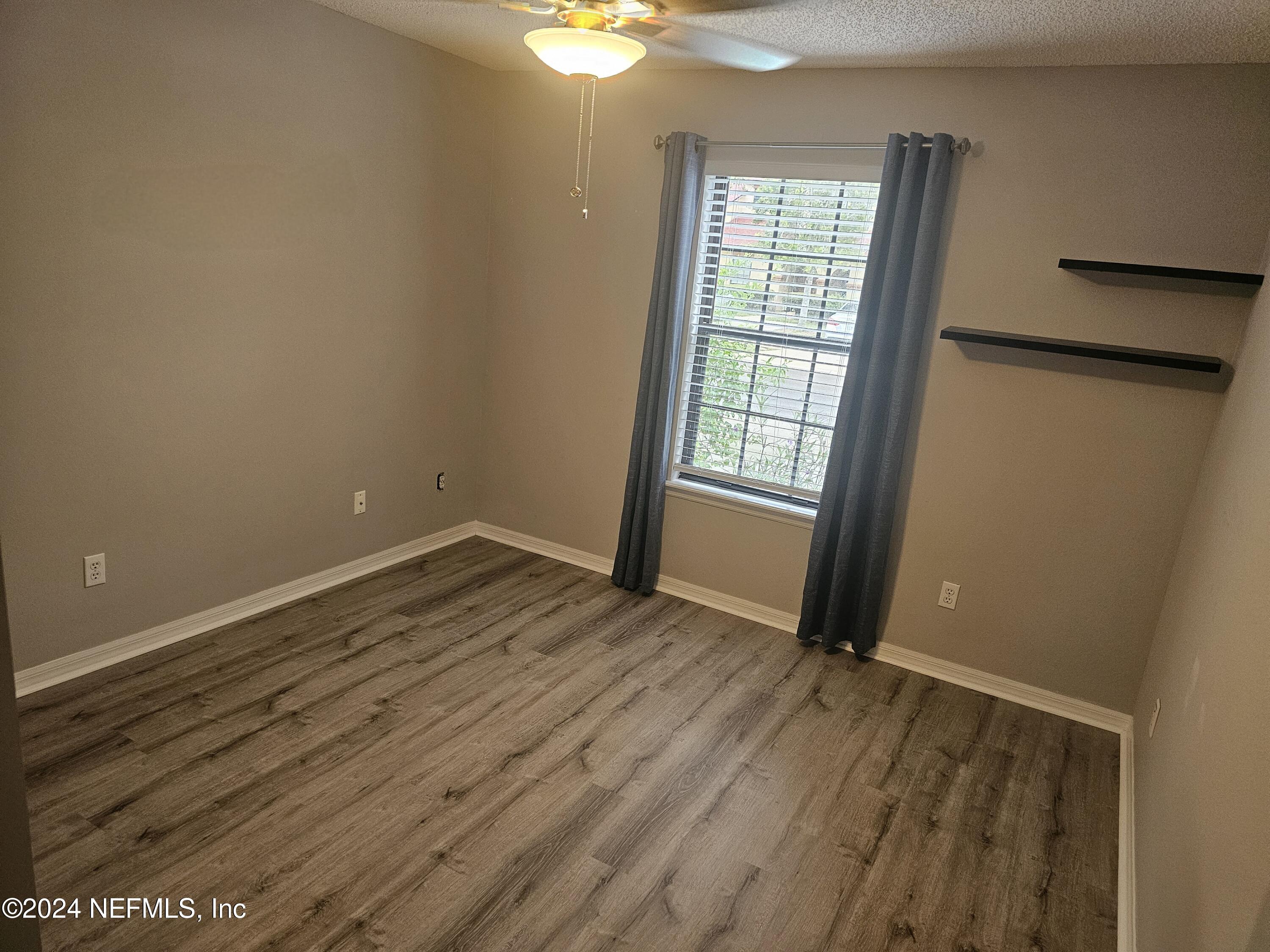 625 BRIAR WAY Lane, St. Johns