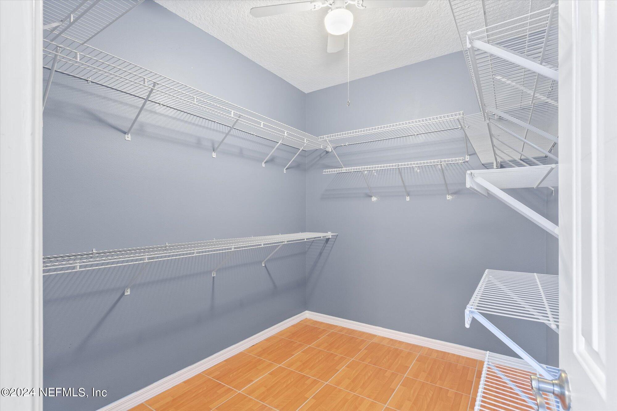14 CRANDELL Court