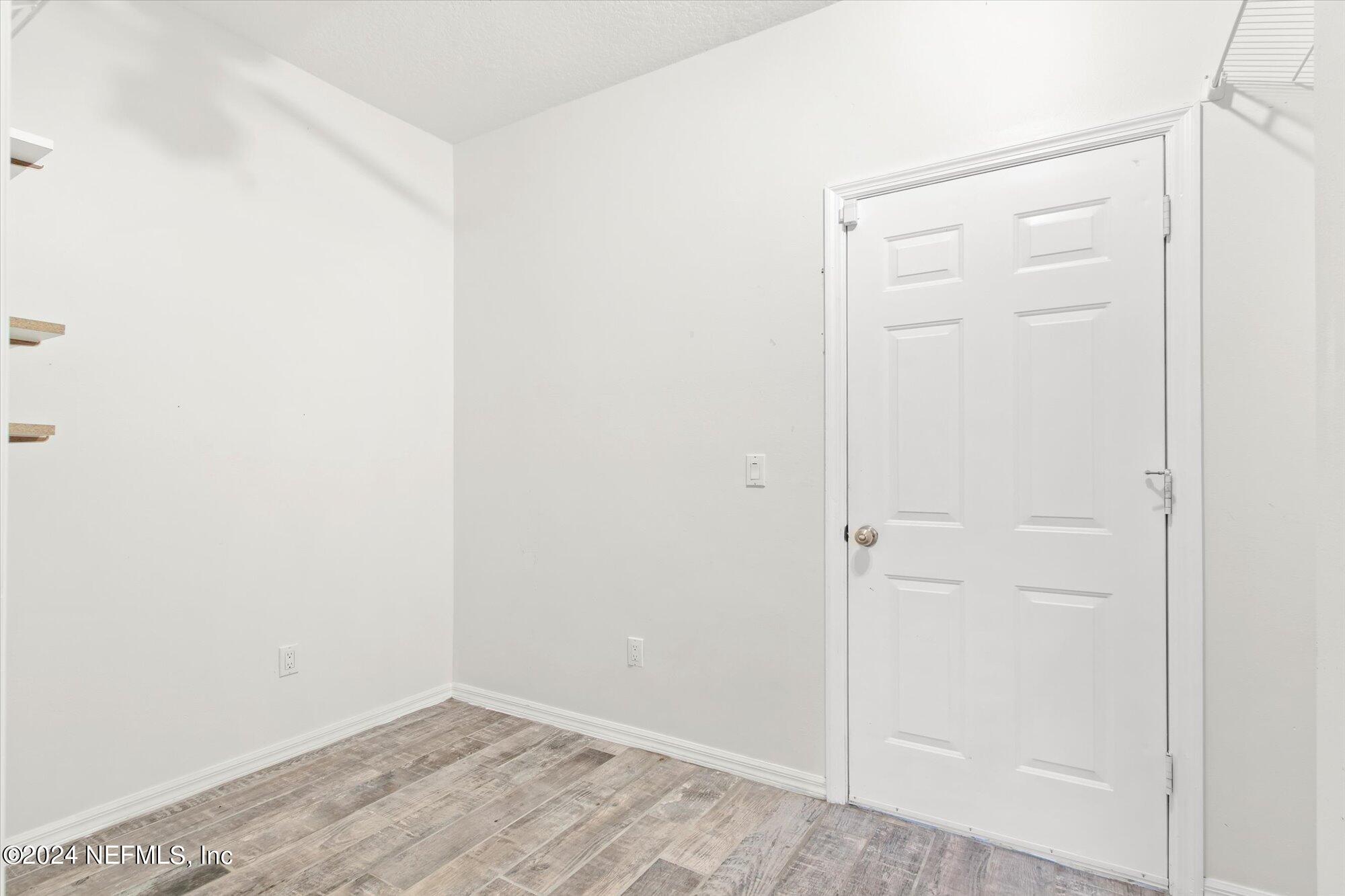 14 CRANDELL Court
