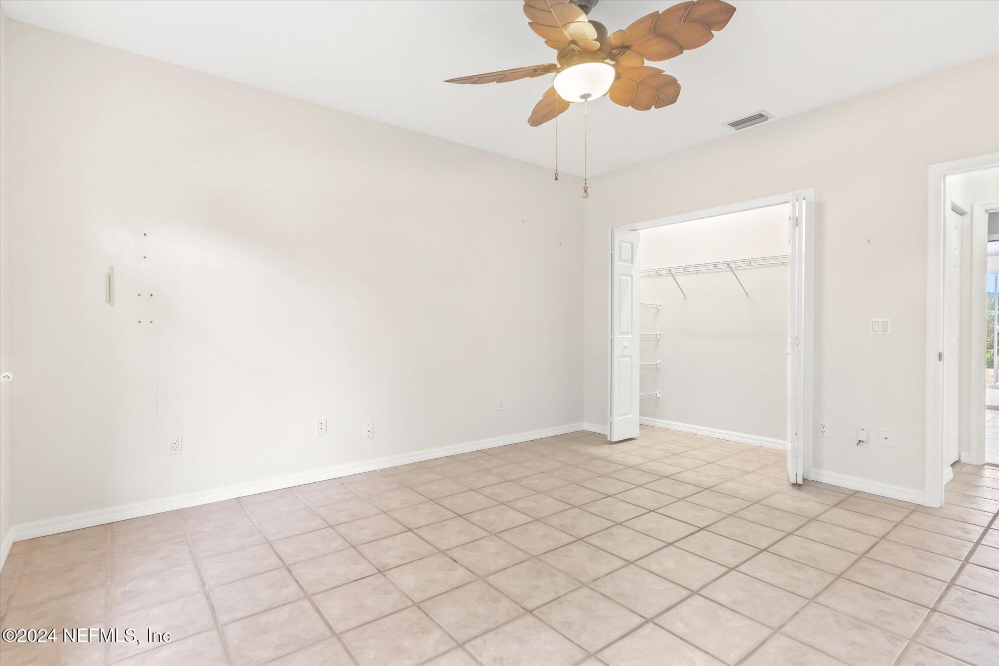 14 CRANDELL Court