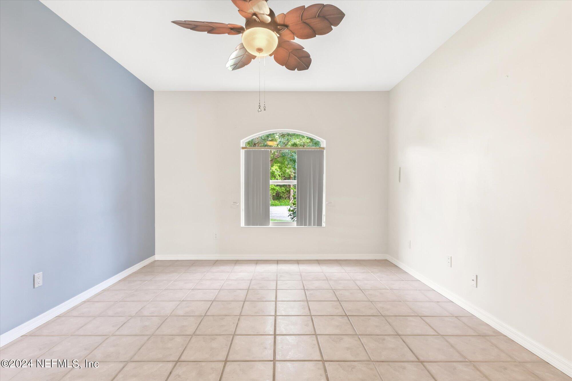 14 CRANDELL Court