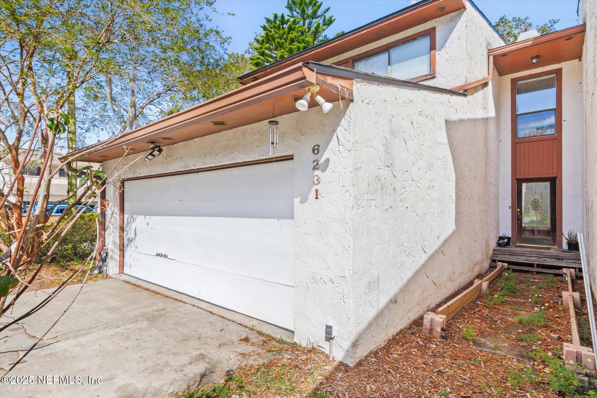 6231 POTTSBURG PLANTATION Boulevard