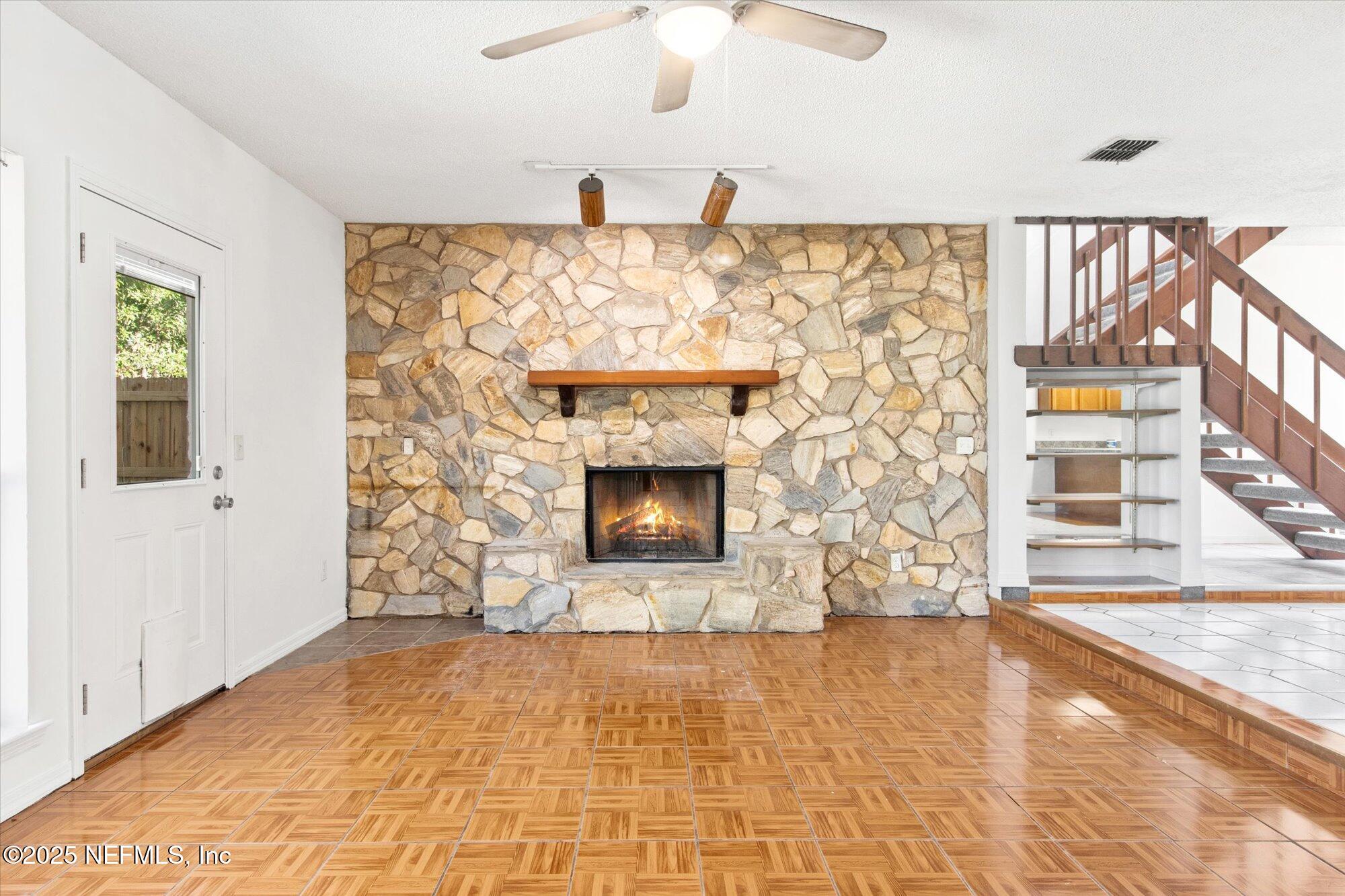 6231 POTTSBURG PLANTATION Boulevard