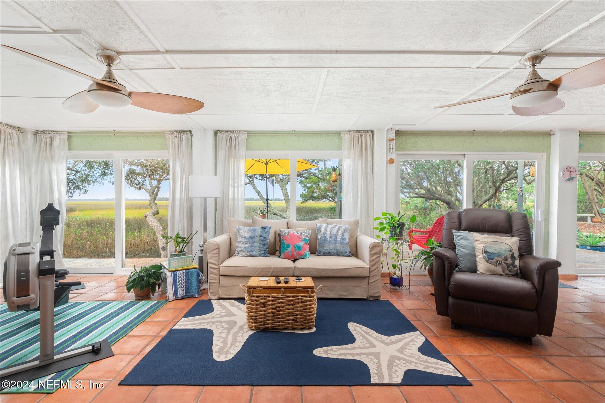 125 TIDES EDGE Place
