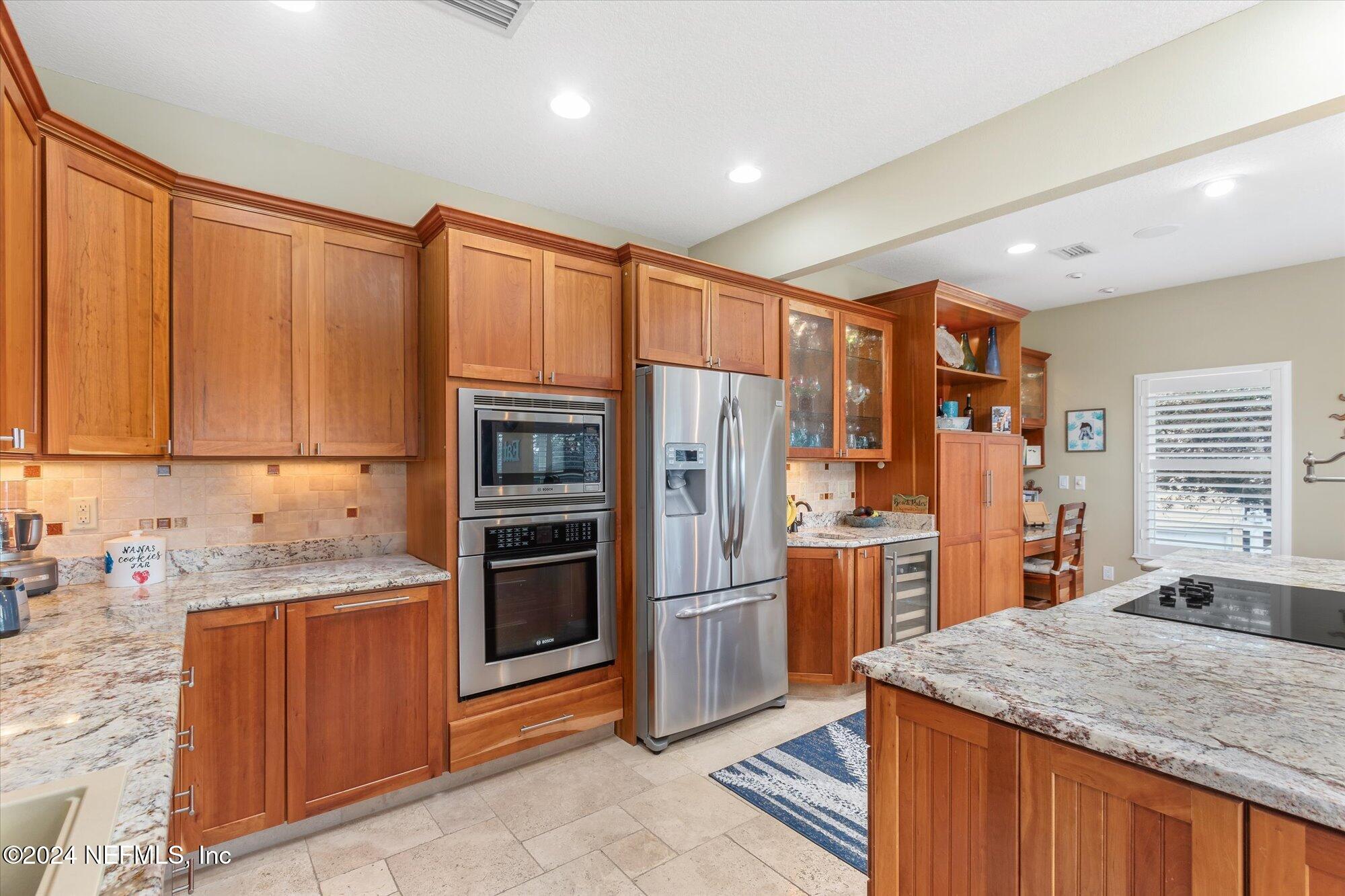 125 TIDES EDGE Place