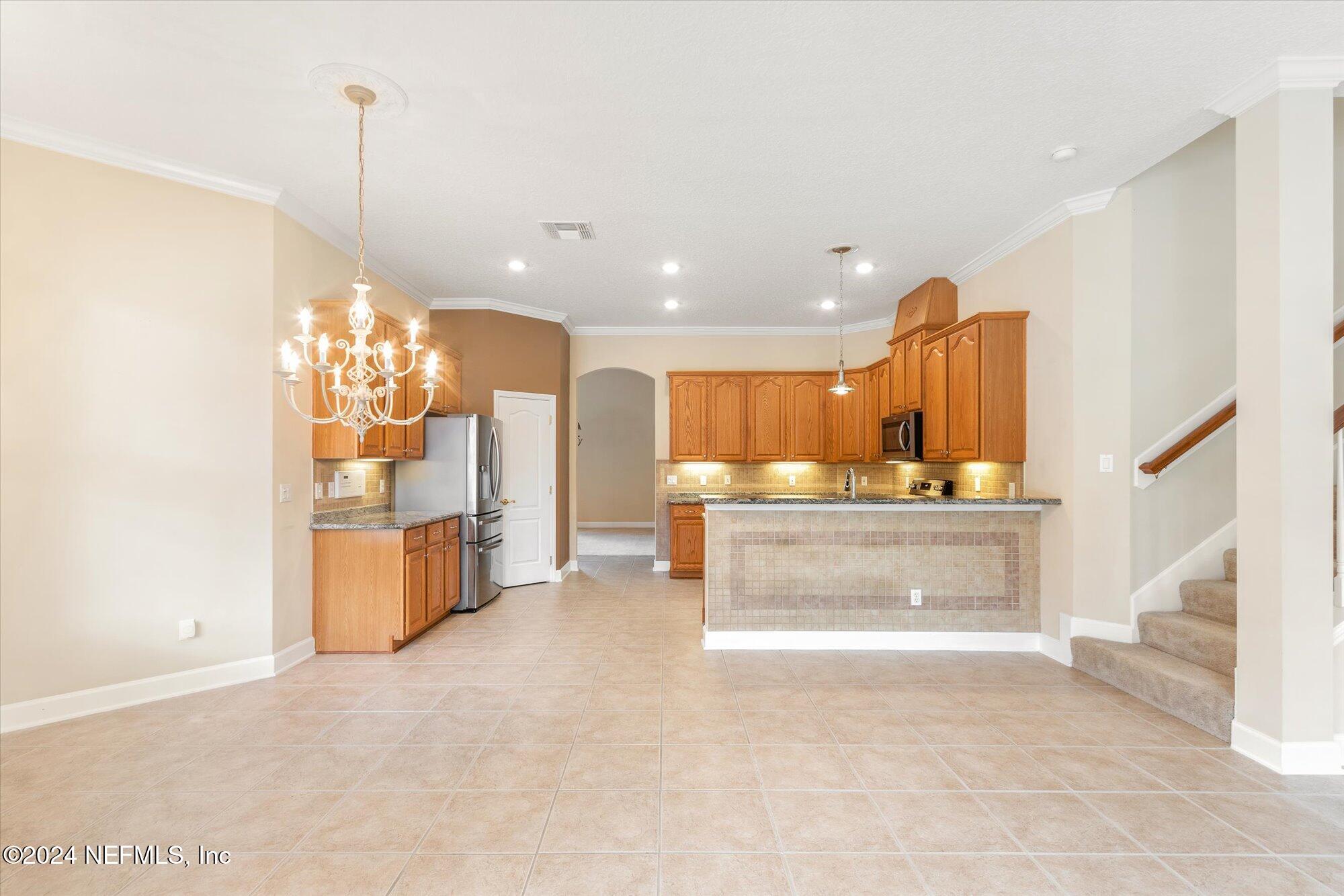 1837 W COBBLESTONE Lane