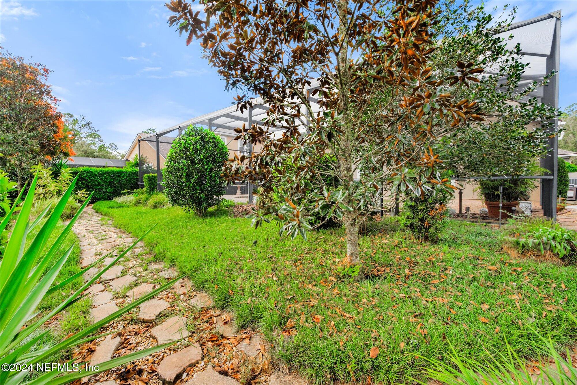 1837 W COBBLESTONE Lane