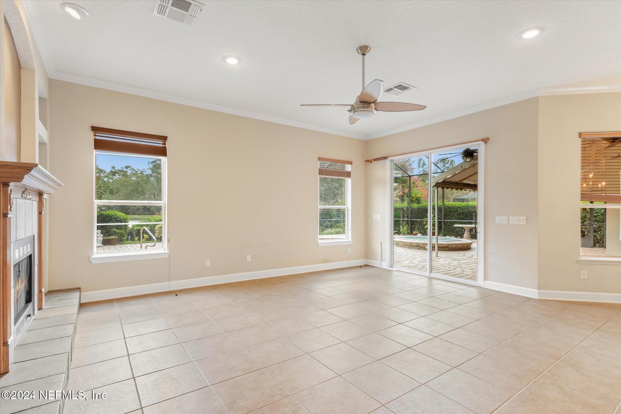 1837 W COBBLESTONE Lane