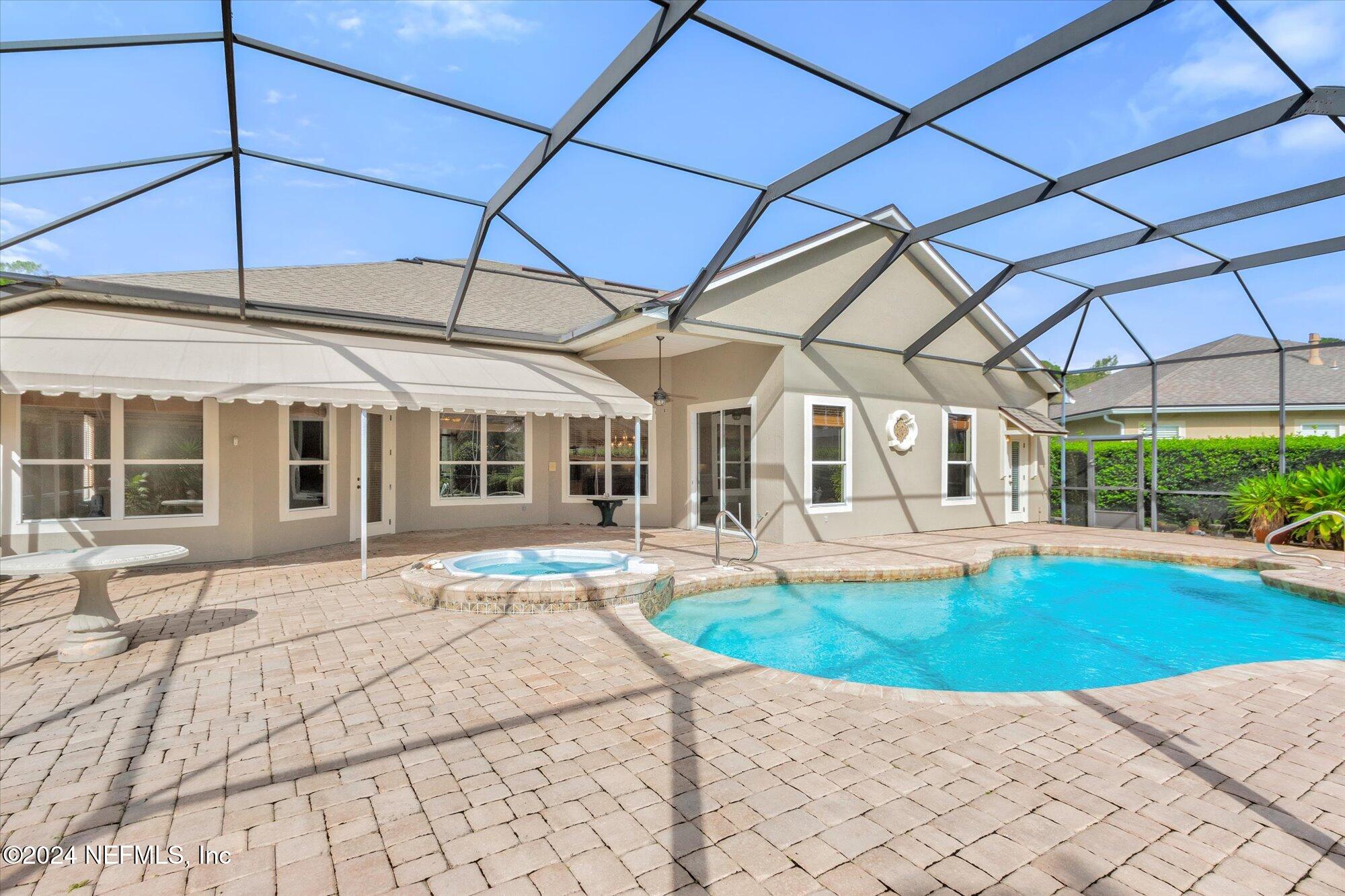 1837 W COBBLESTONE Lane