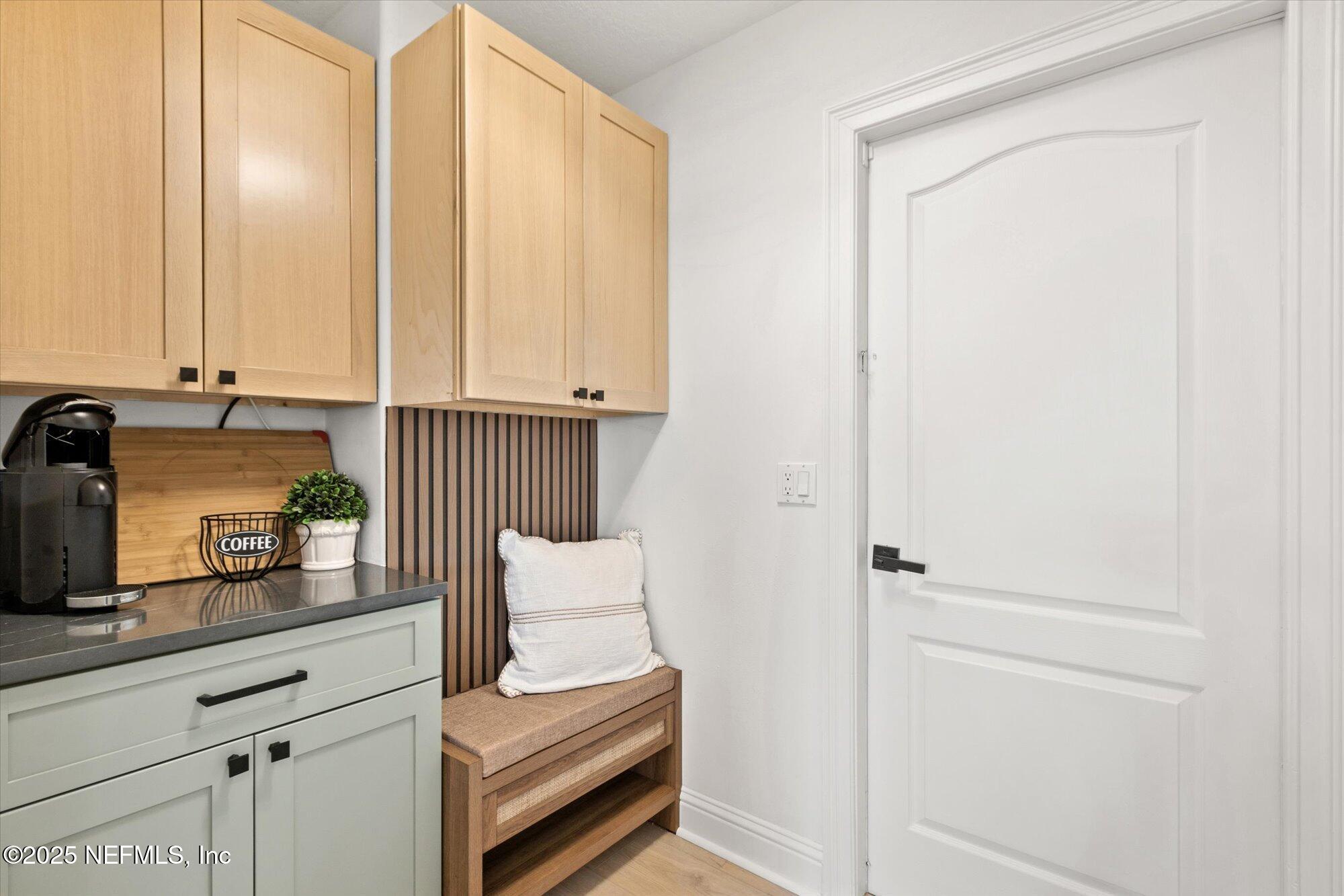 4 COLLIER Court
