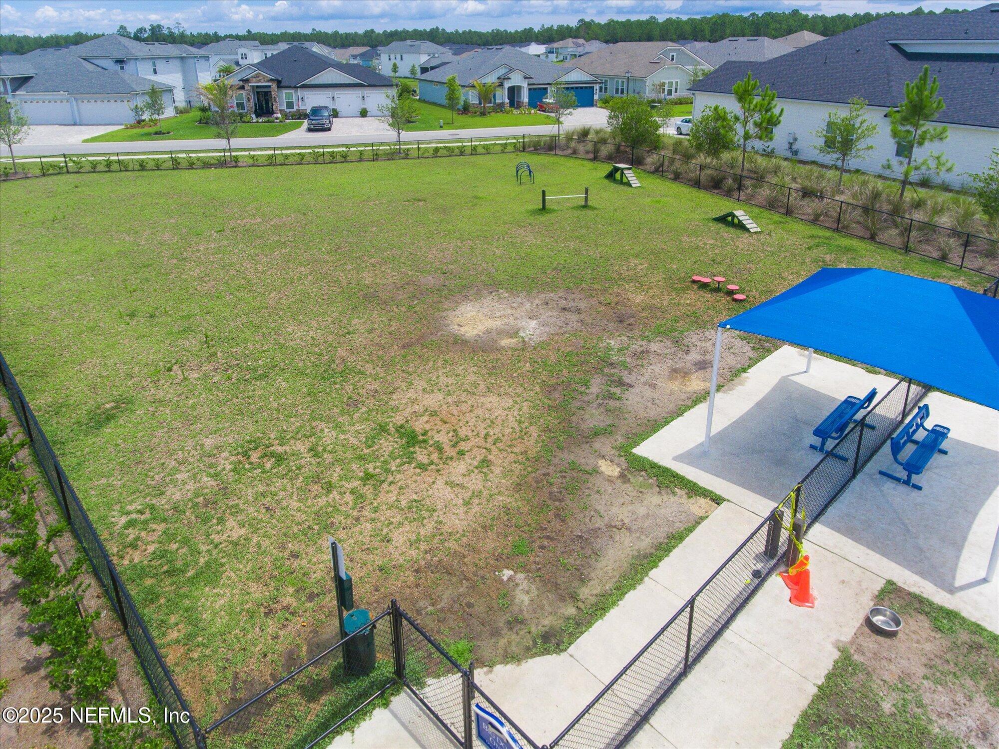 269 CREEKMORE Drive