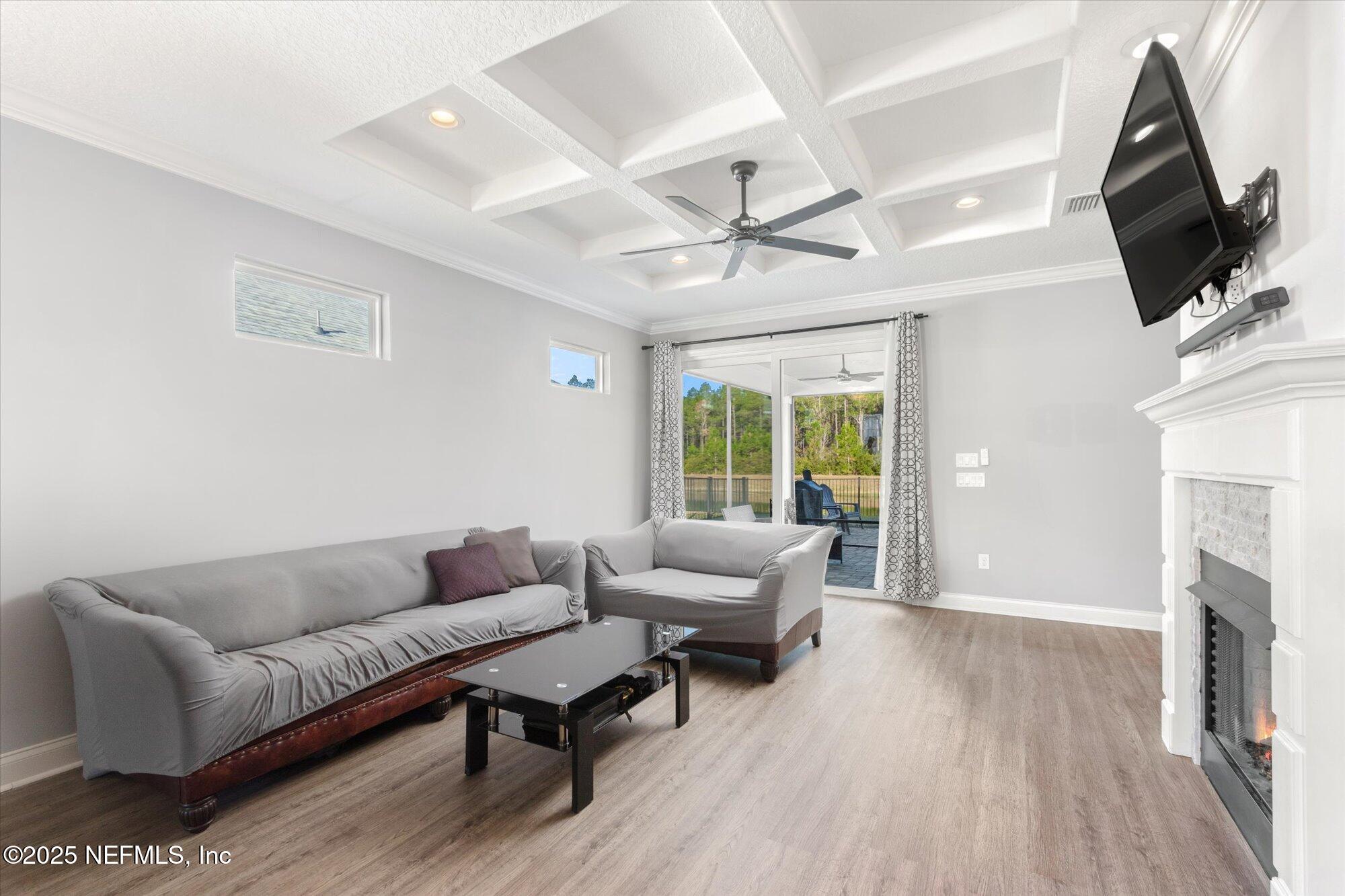 269 CREEKMORE Drive