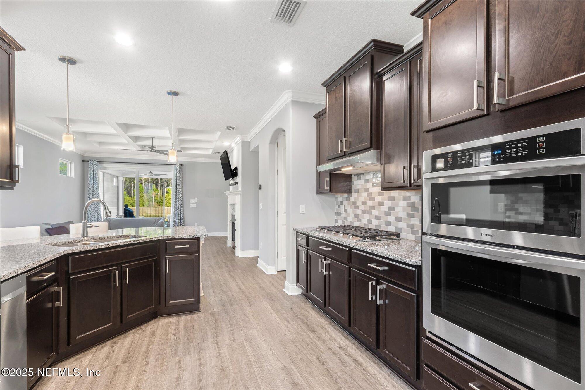 269 CREEKMORE Drive