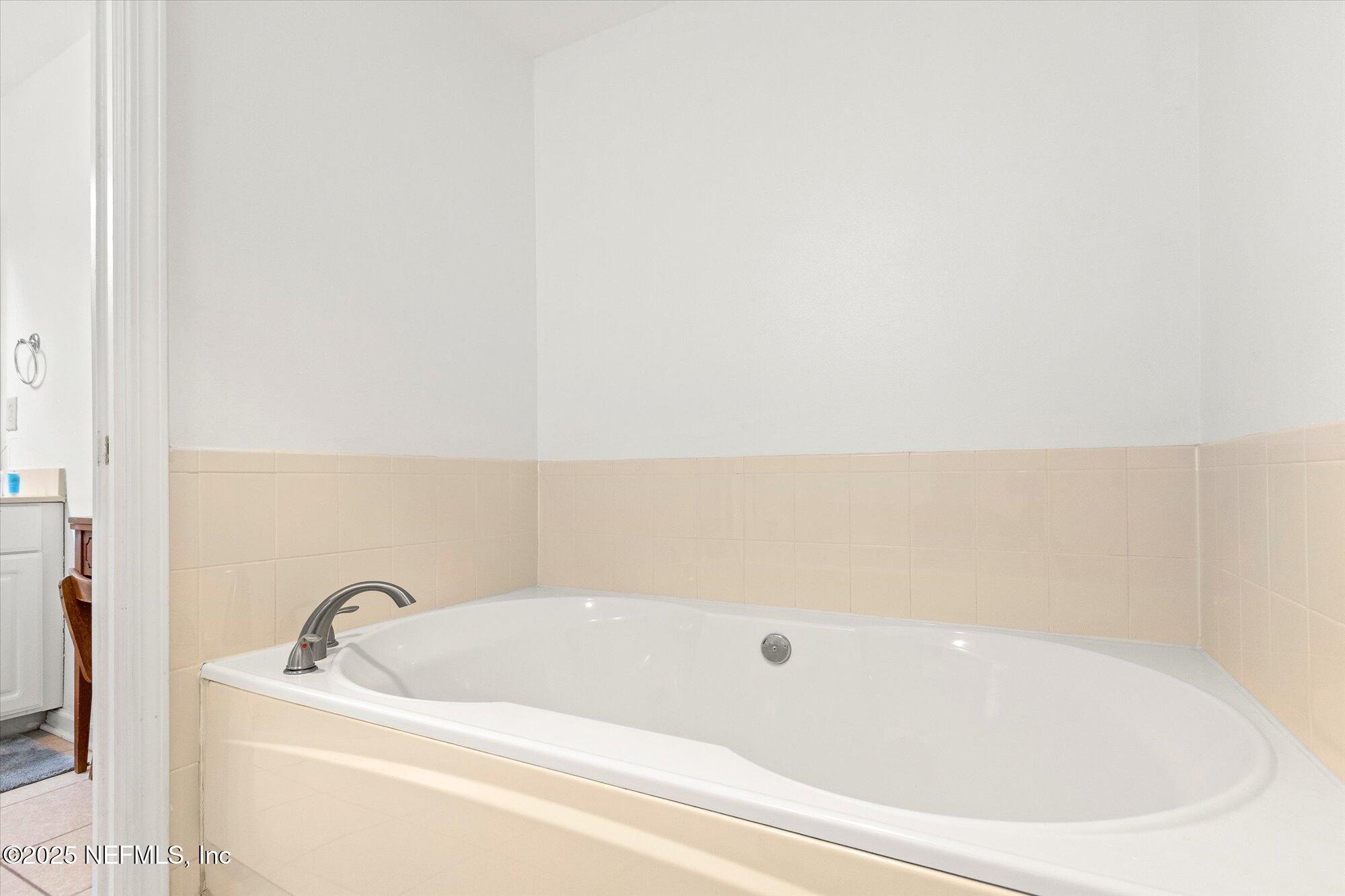 245 ATLANTIS Circle 204, St. Augustine Unit: 204