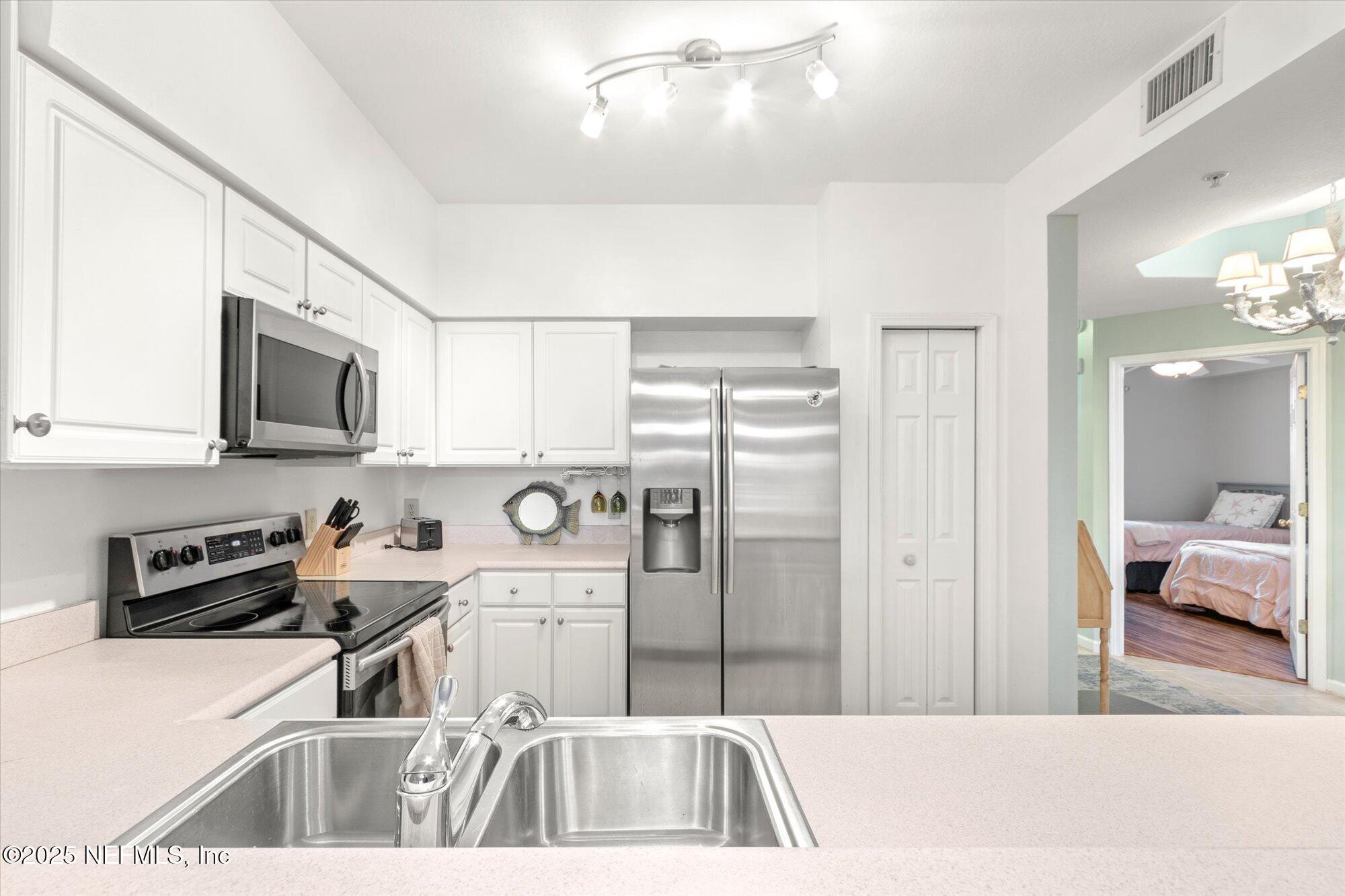 245 ATLANTIS Circle 204, St. Augustine Unit: 204