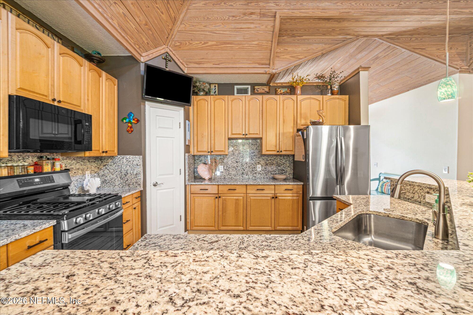 1440 CORUNNA Street, St. Augustine