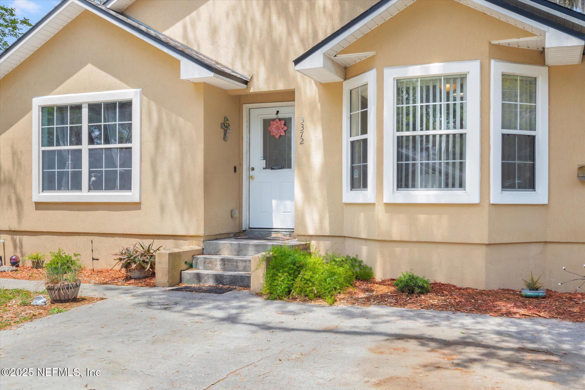 3372 9TH Street