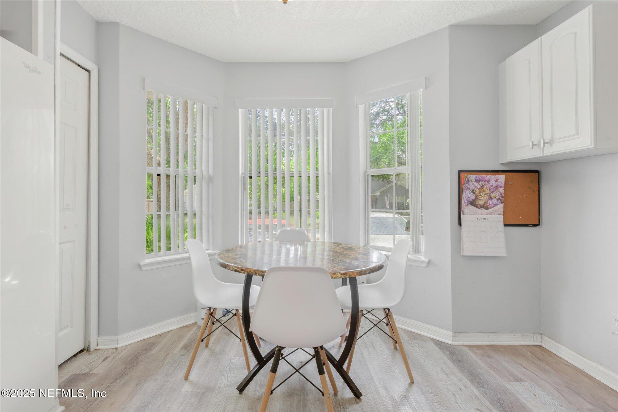 3372 9TH Street