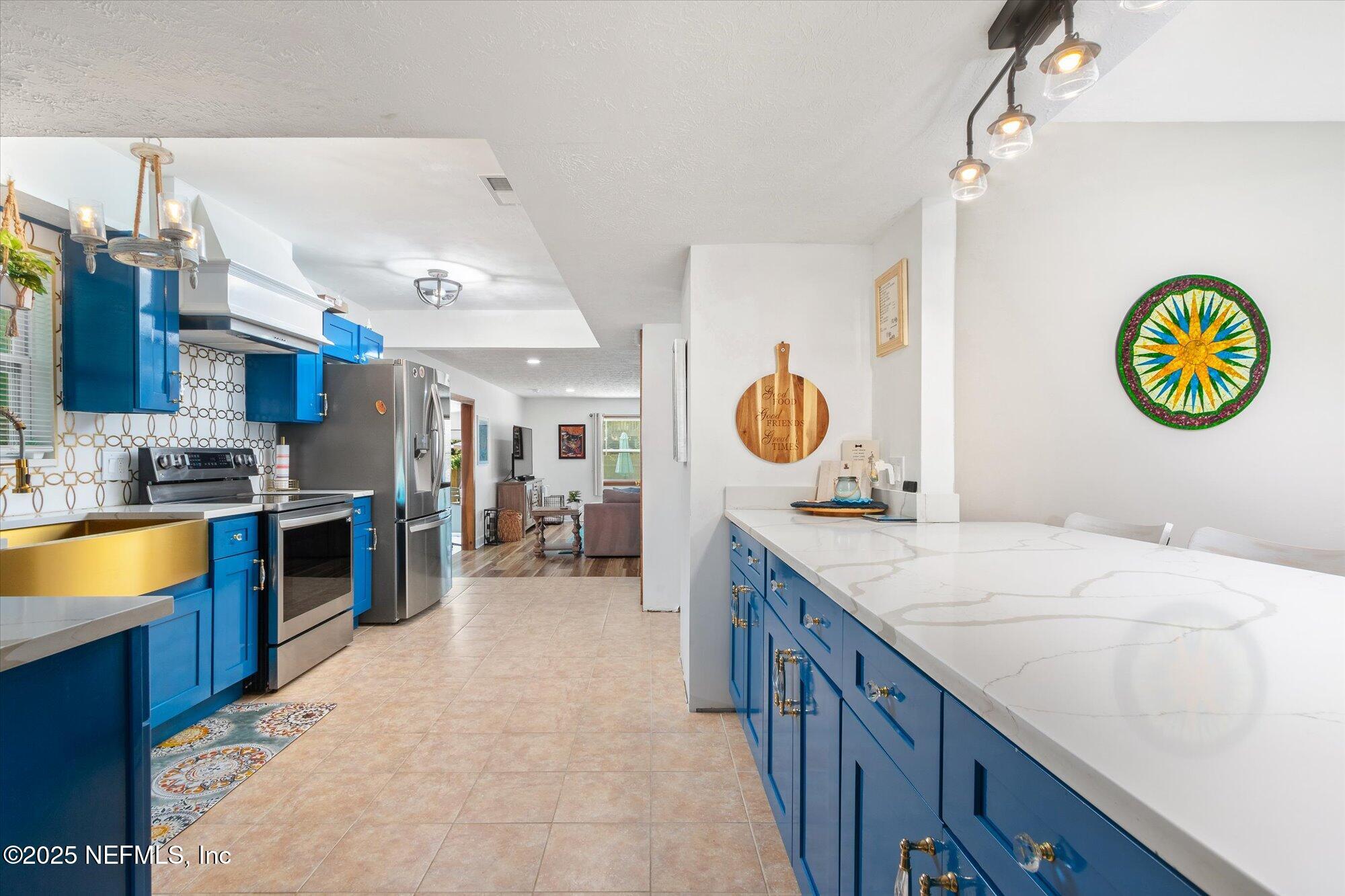 13 DOUGLAS Avenue, St. Augustine