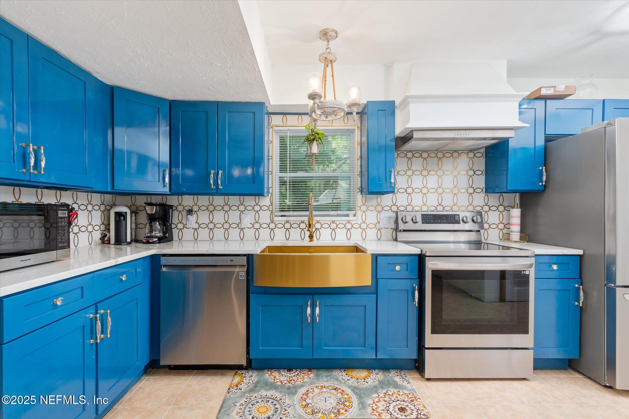 13 DOUGLAS Avenue, St. Augustine