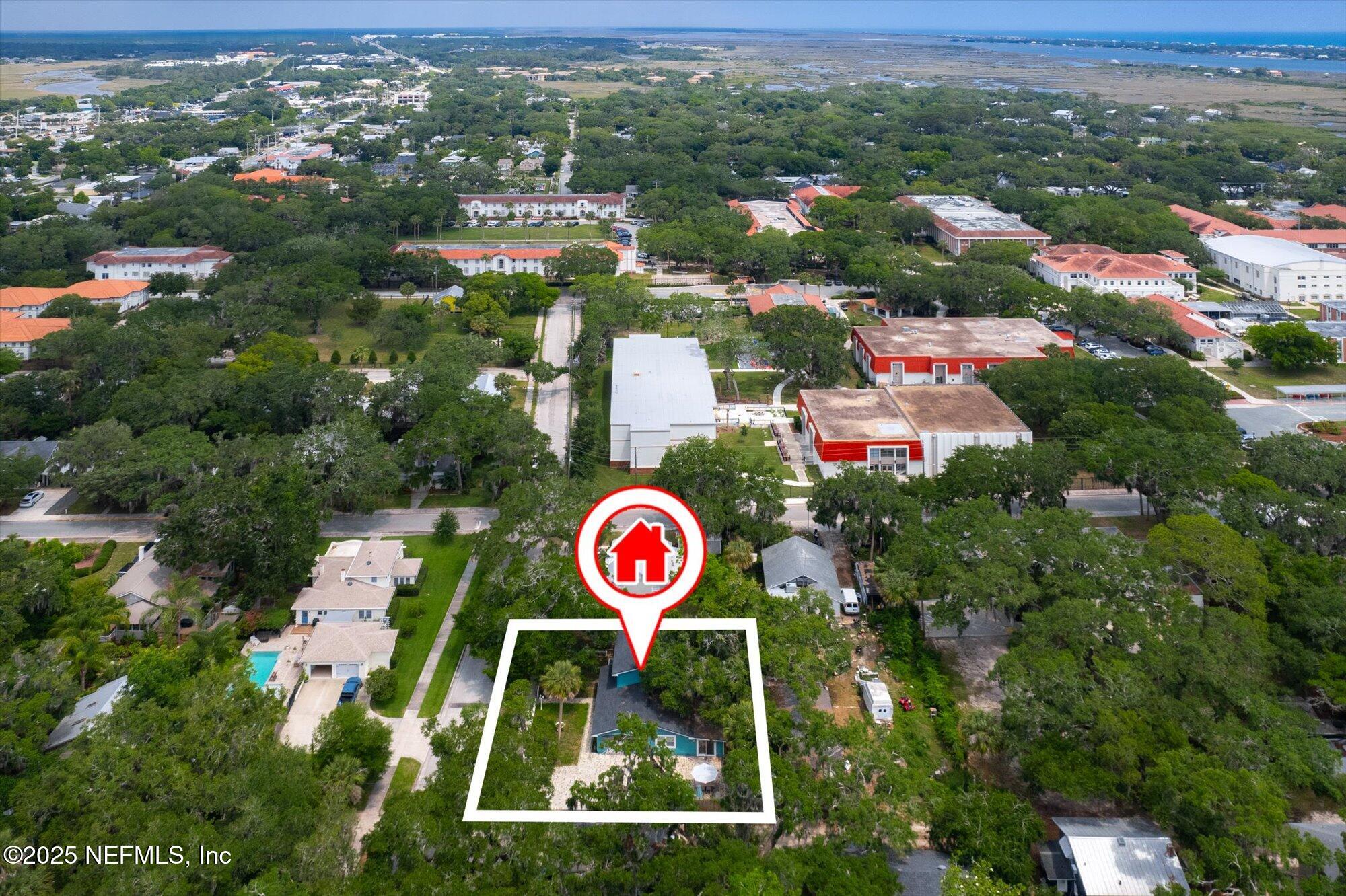 13 DOUGLAS Avenue, St. Augustine