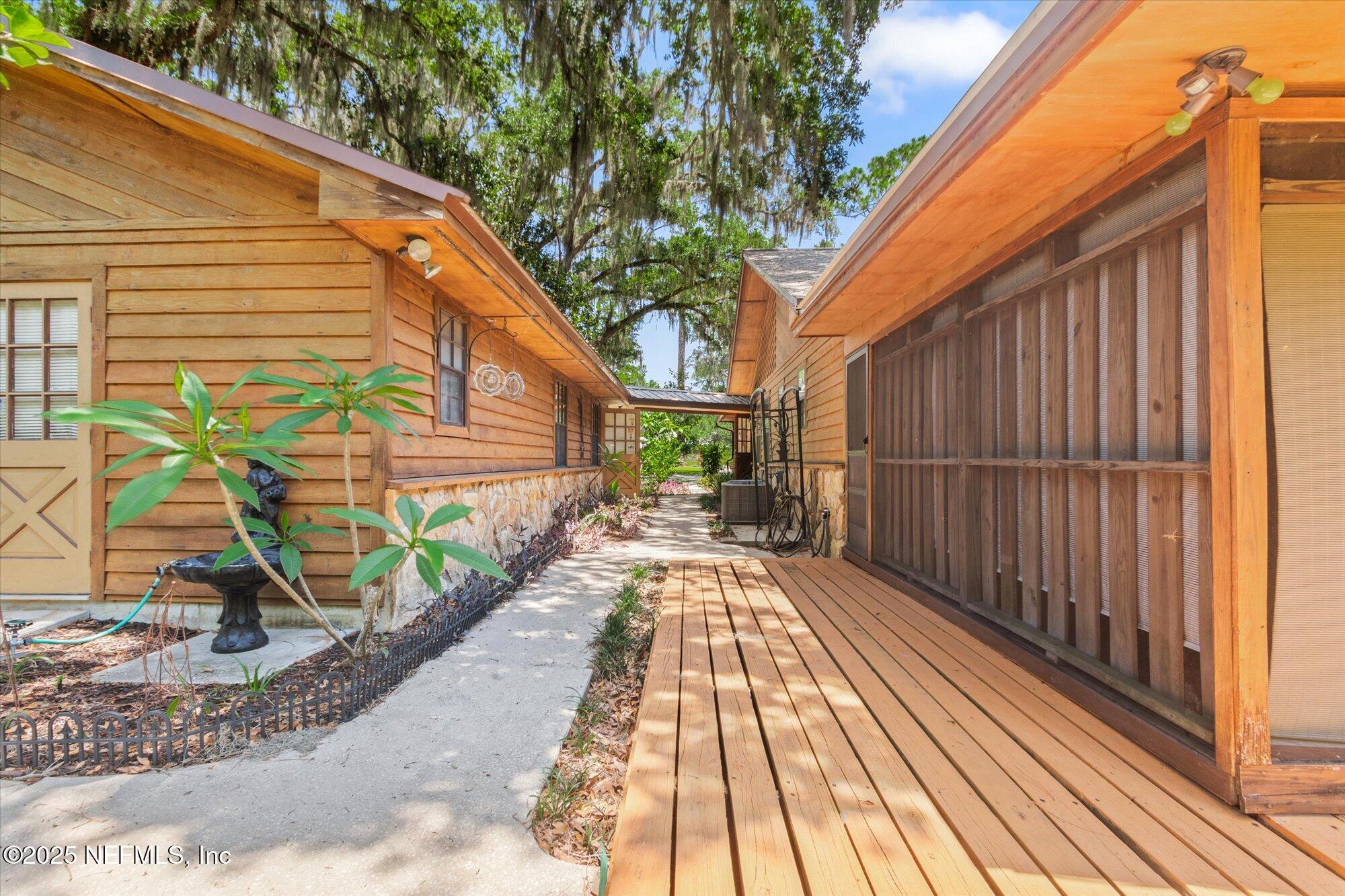 105 MYRTLEWOOD POINT Road
