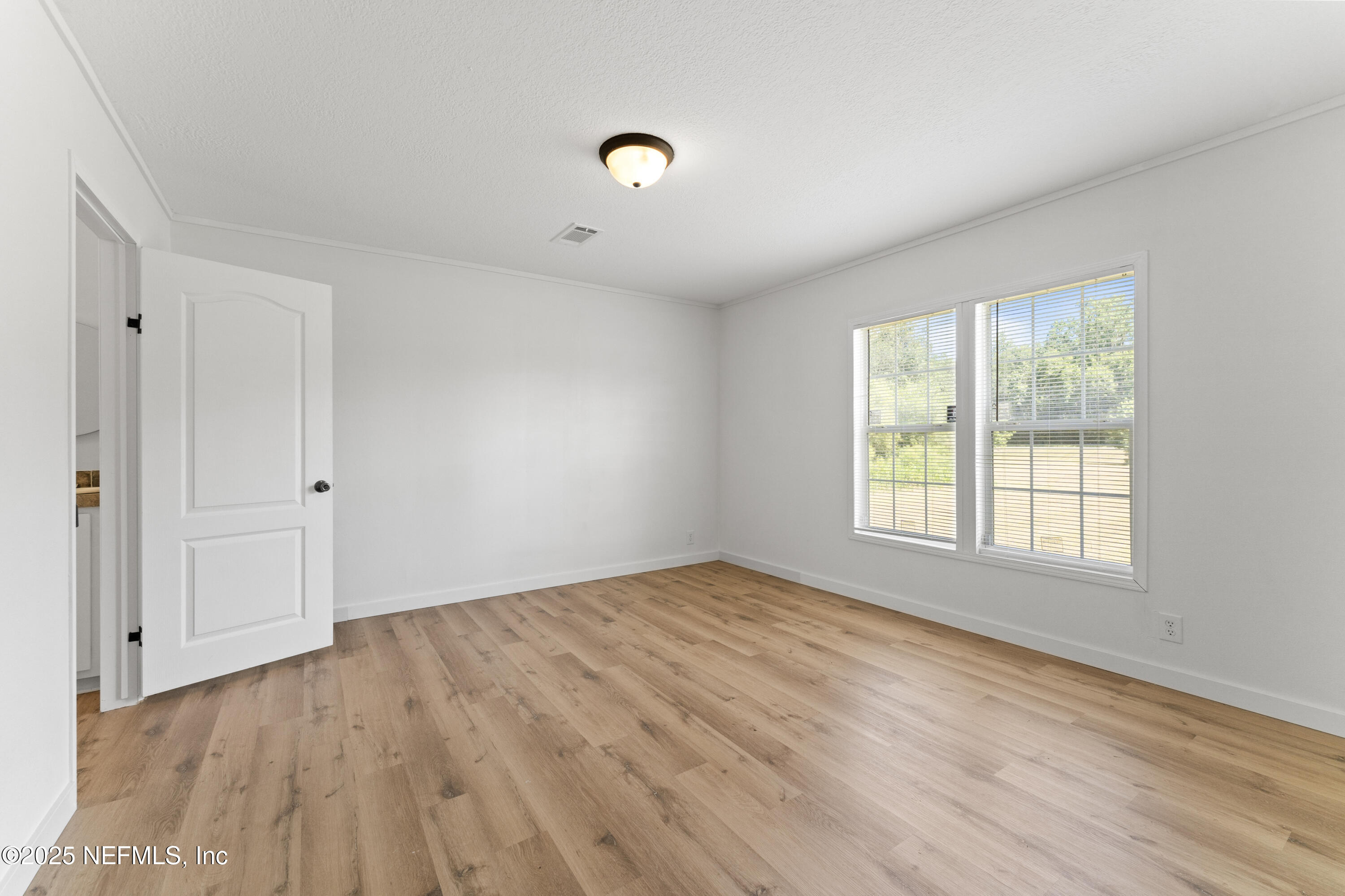145 E MCCORMICK Road