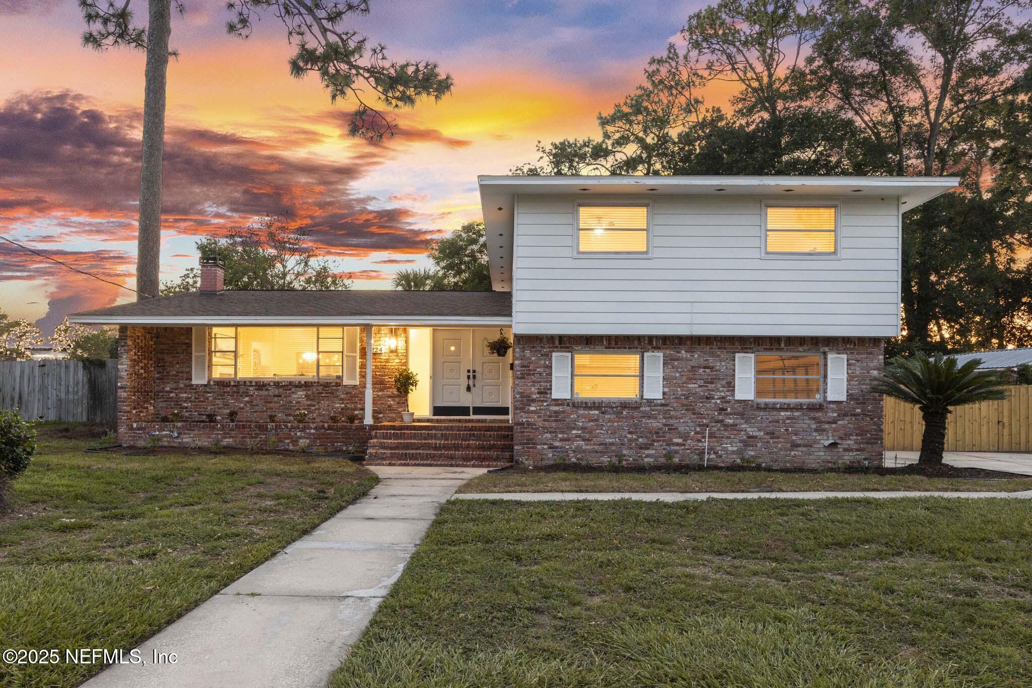 1224 MONTEVIDEO Road