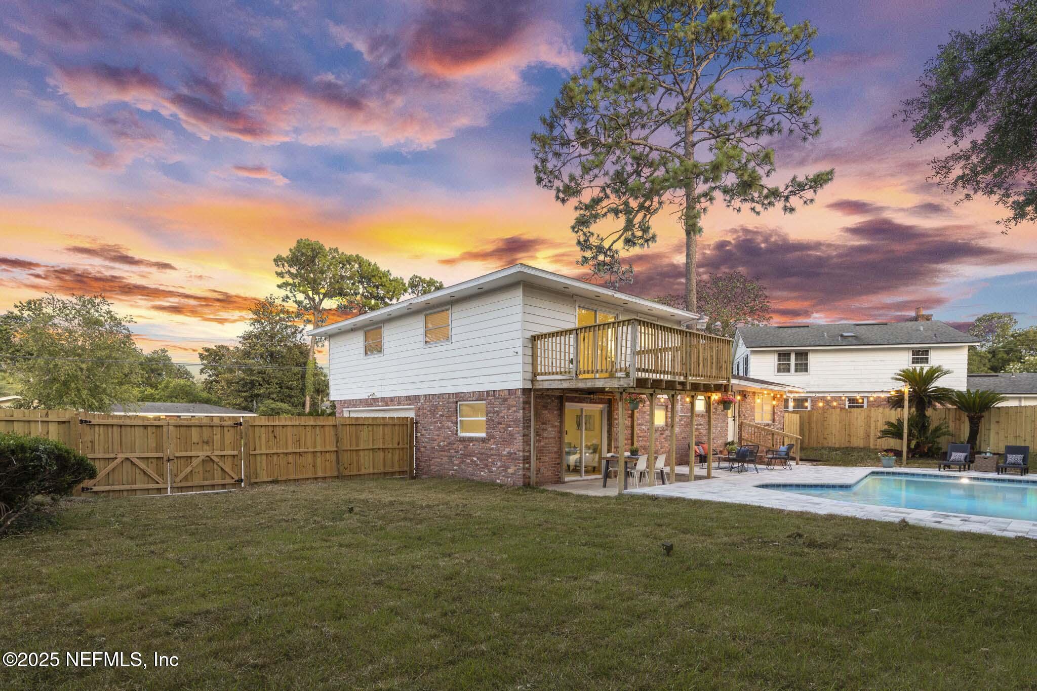 1224 MONTEVIDEO Road