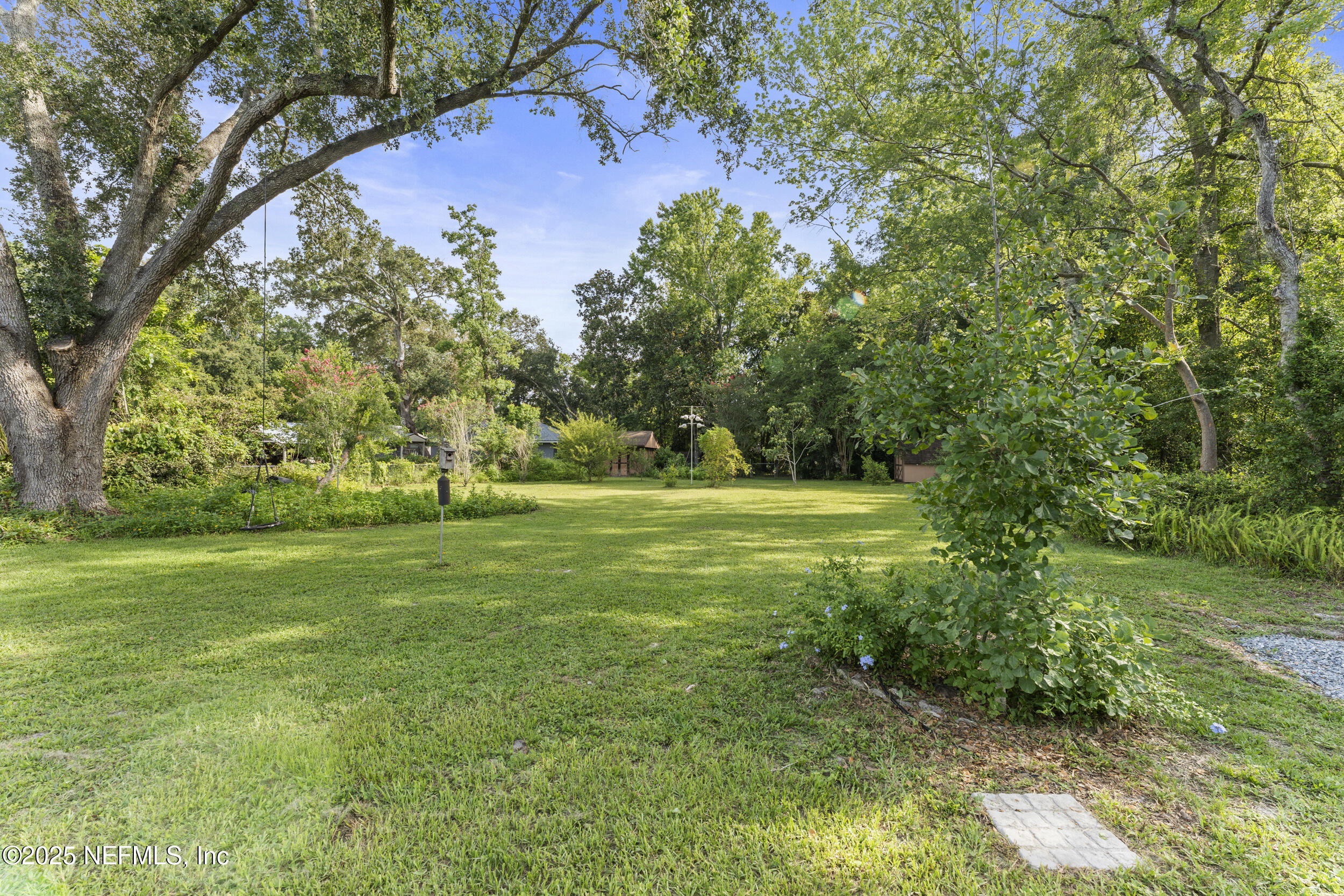 569 WATER OAK Lane