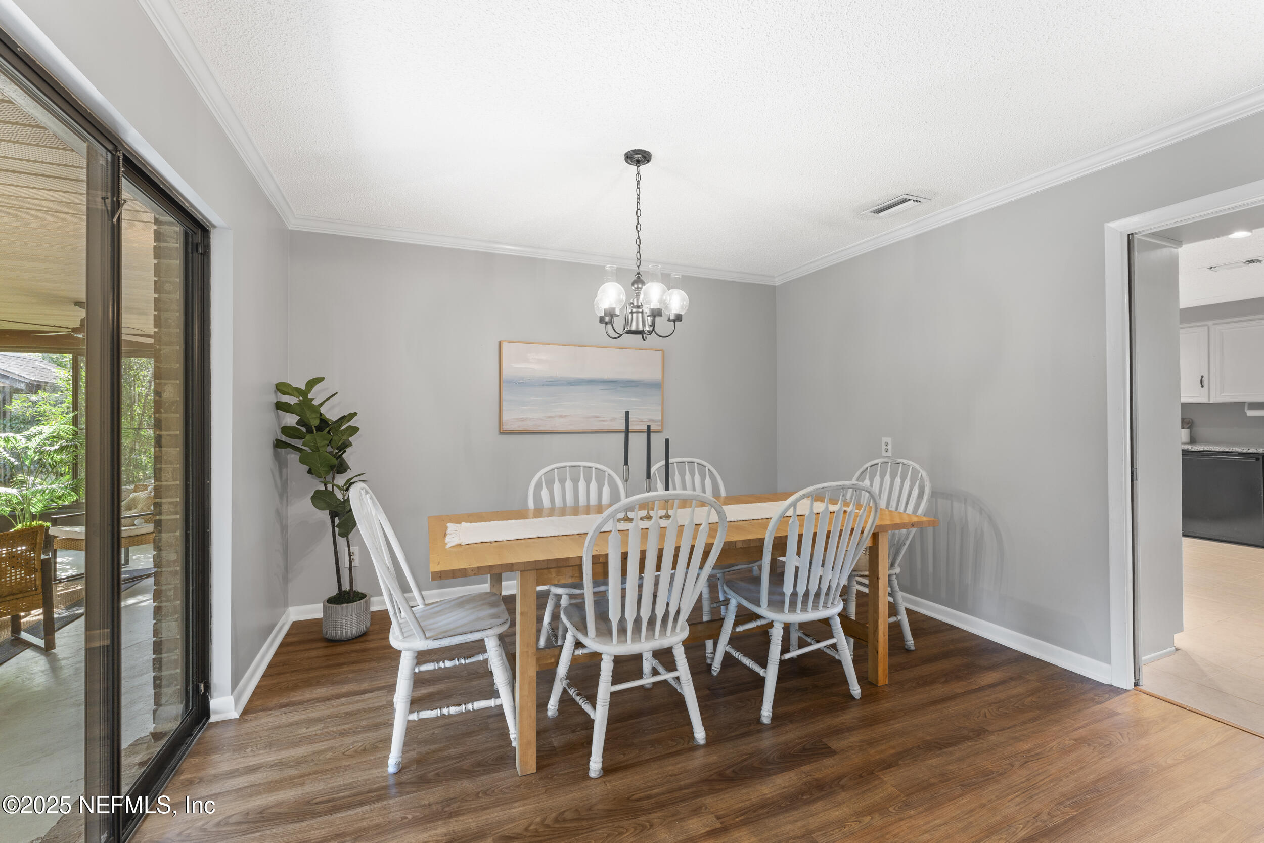 569 WATER OAK Lane