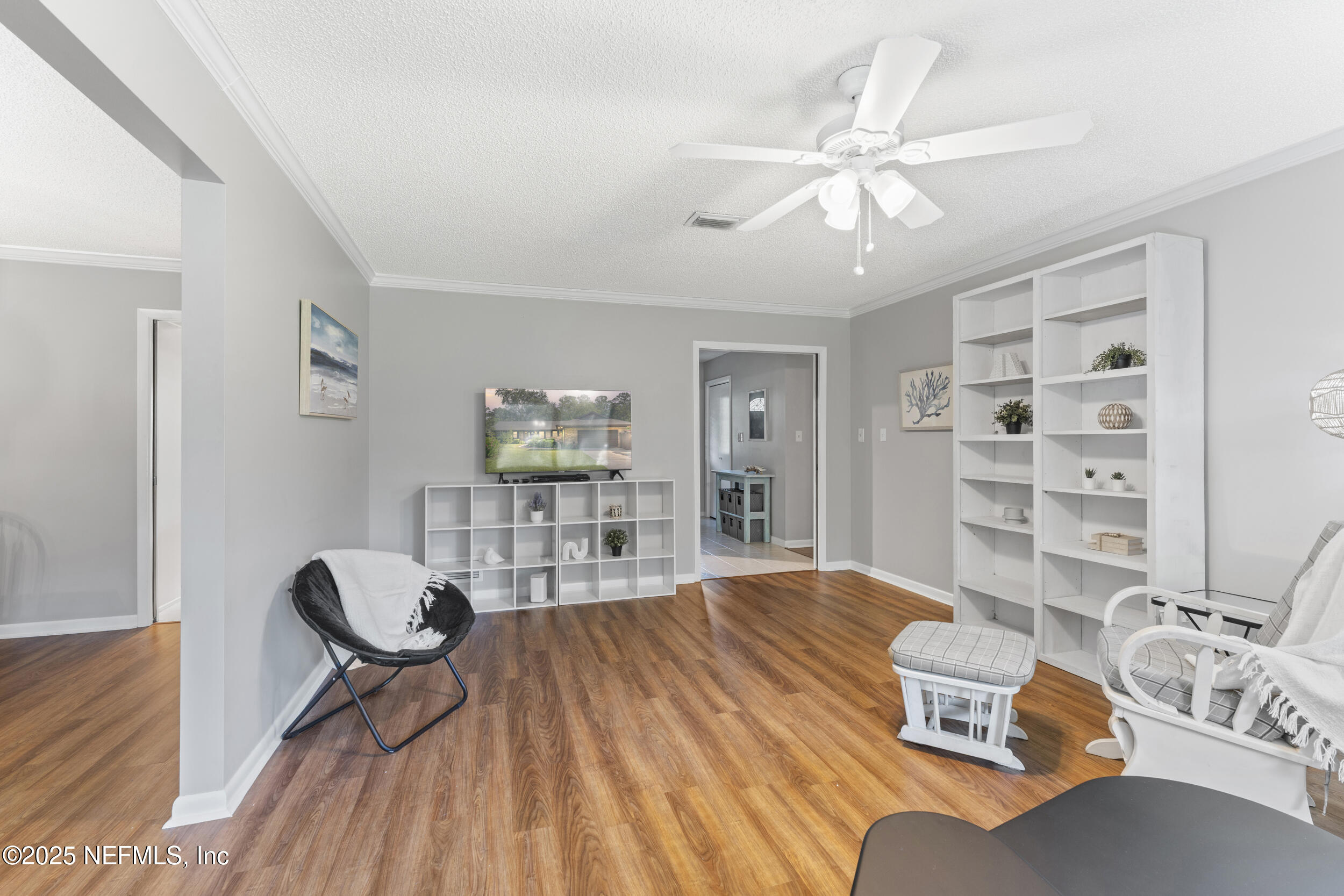 569 WATER OAK Lane